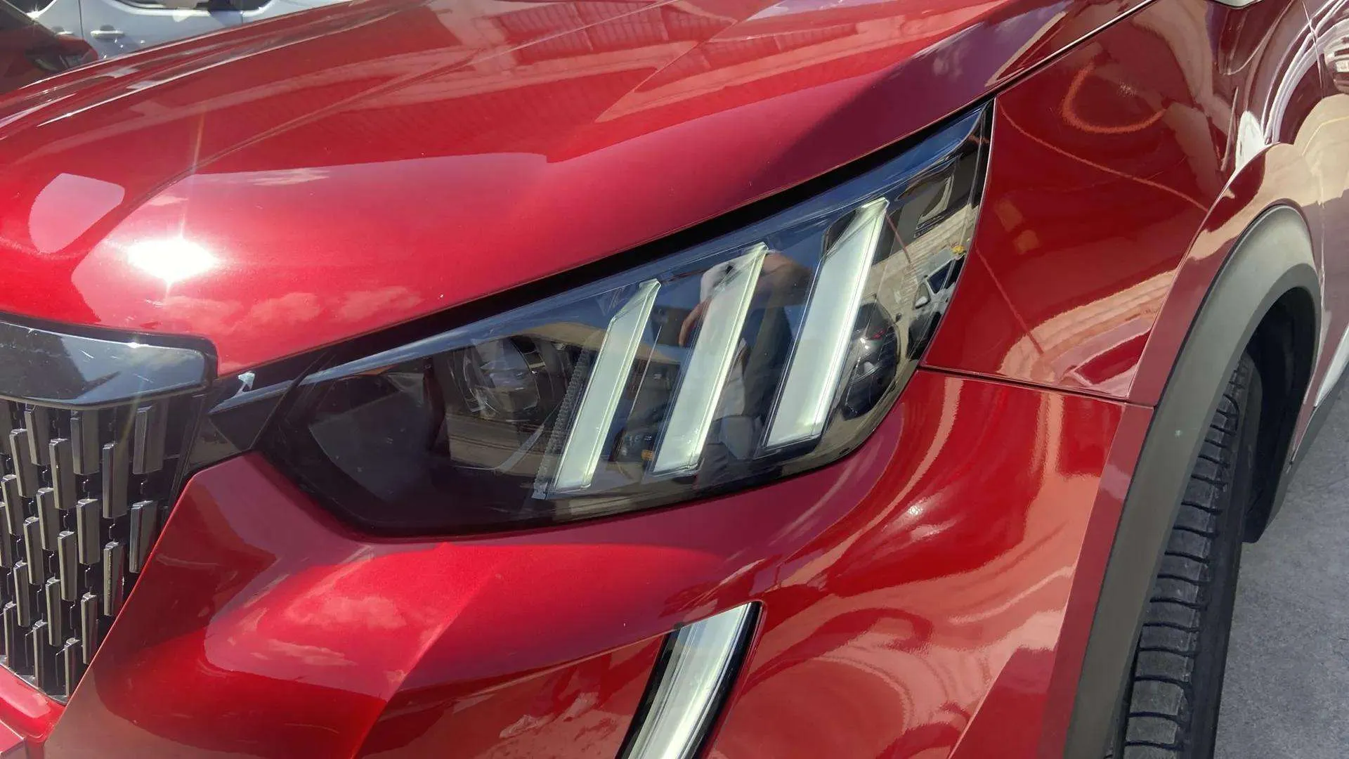 Peugeot 2008 GT Pack PureTech EAT8 - foto 8