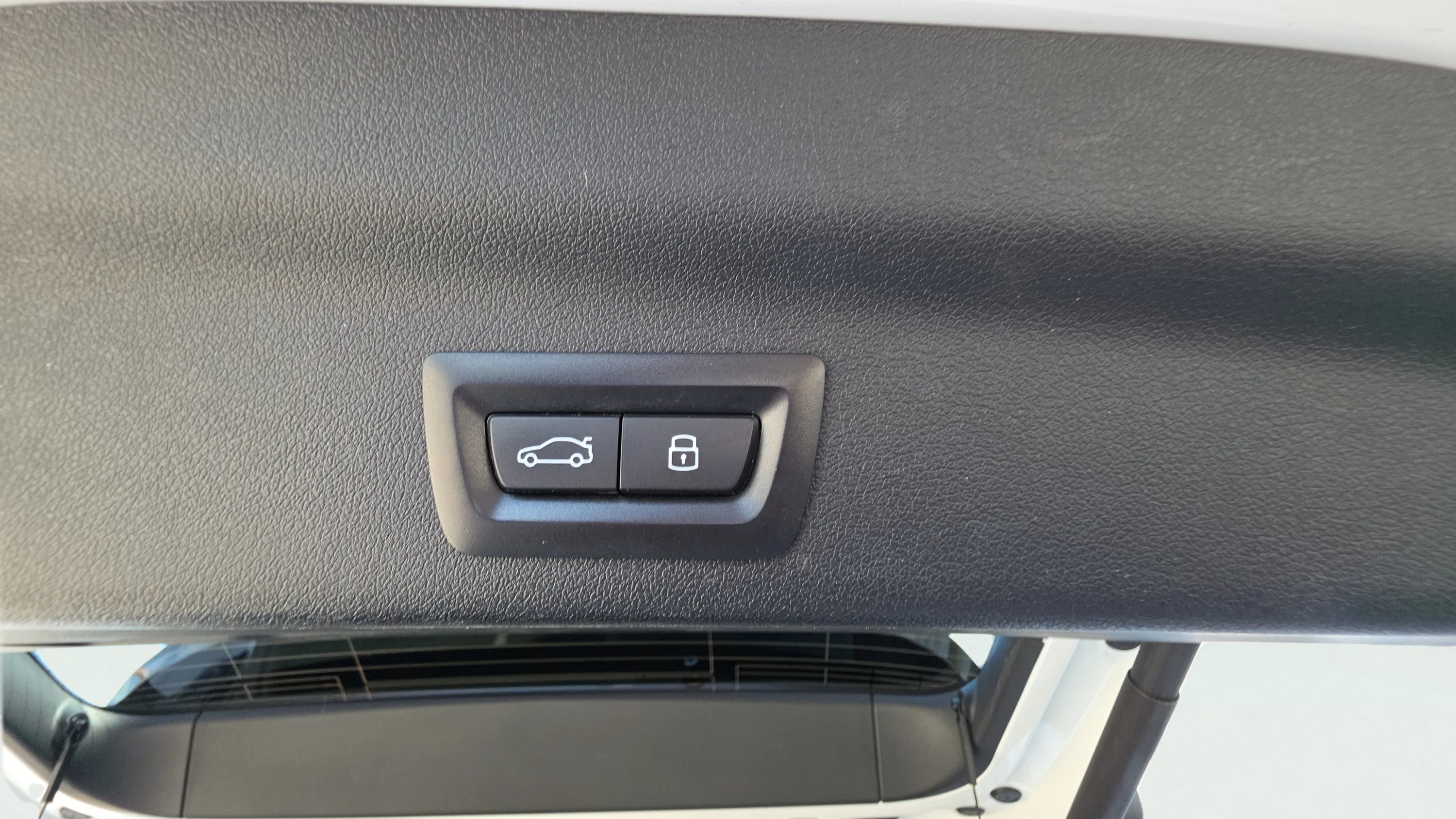BMW X1 sDrive18d - foto 21