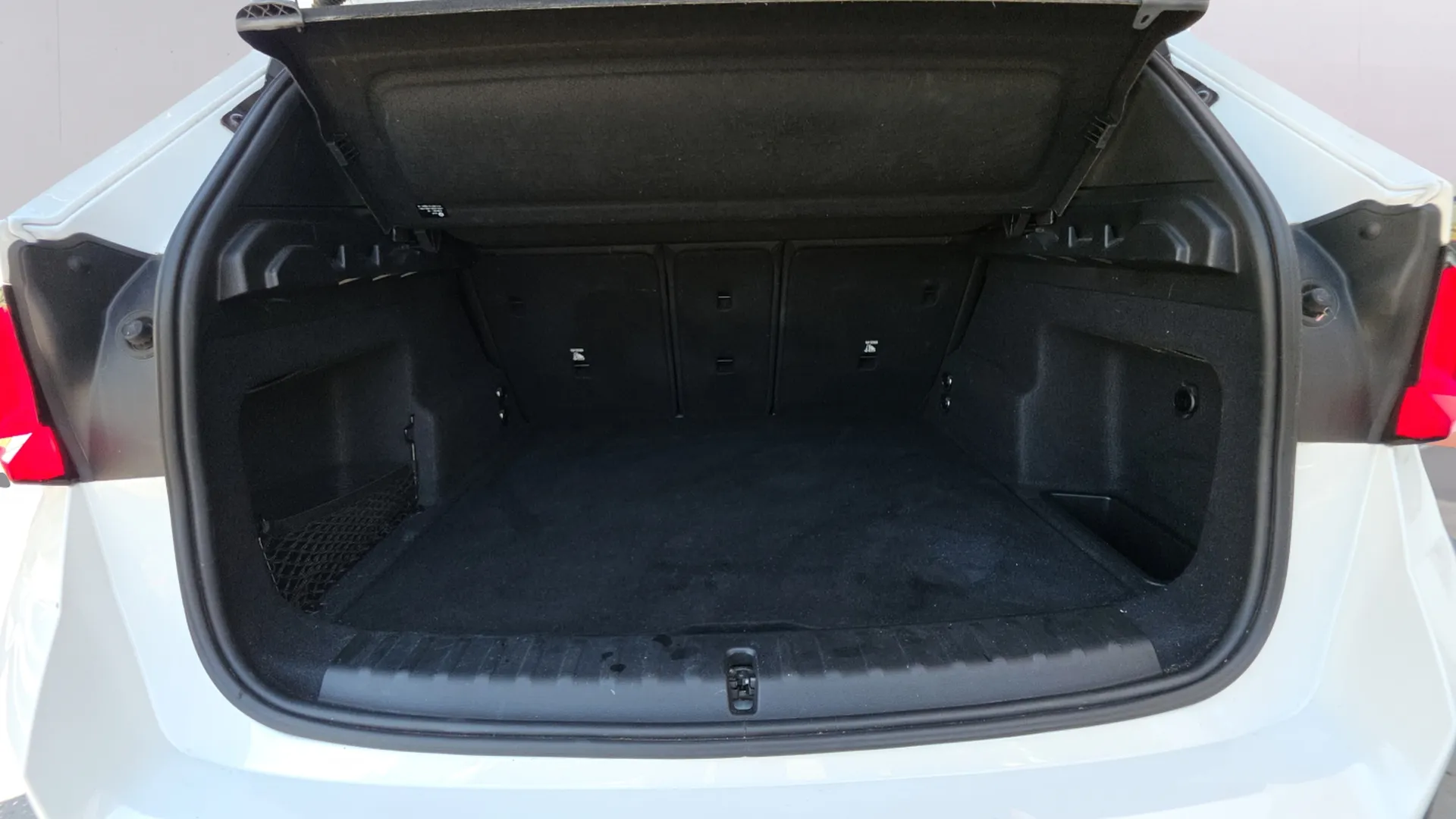 BMW X1 sDrive18d - foto 20