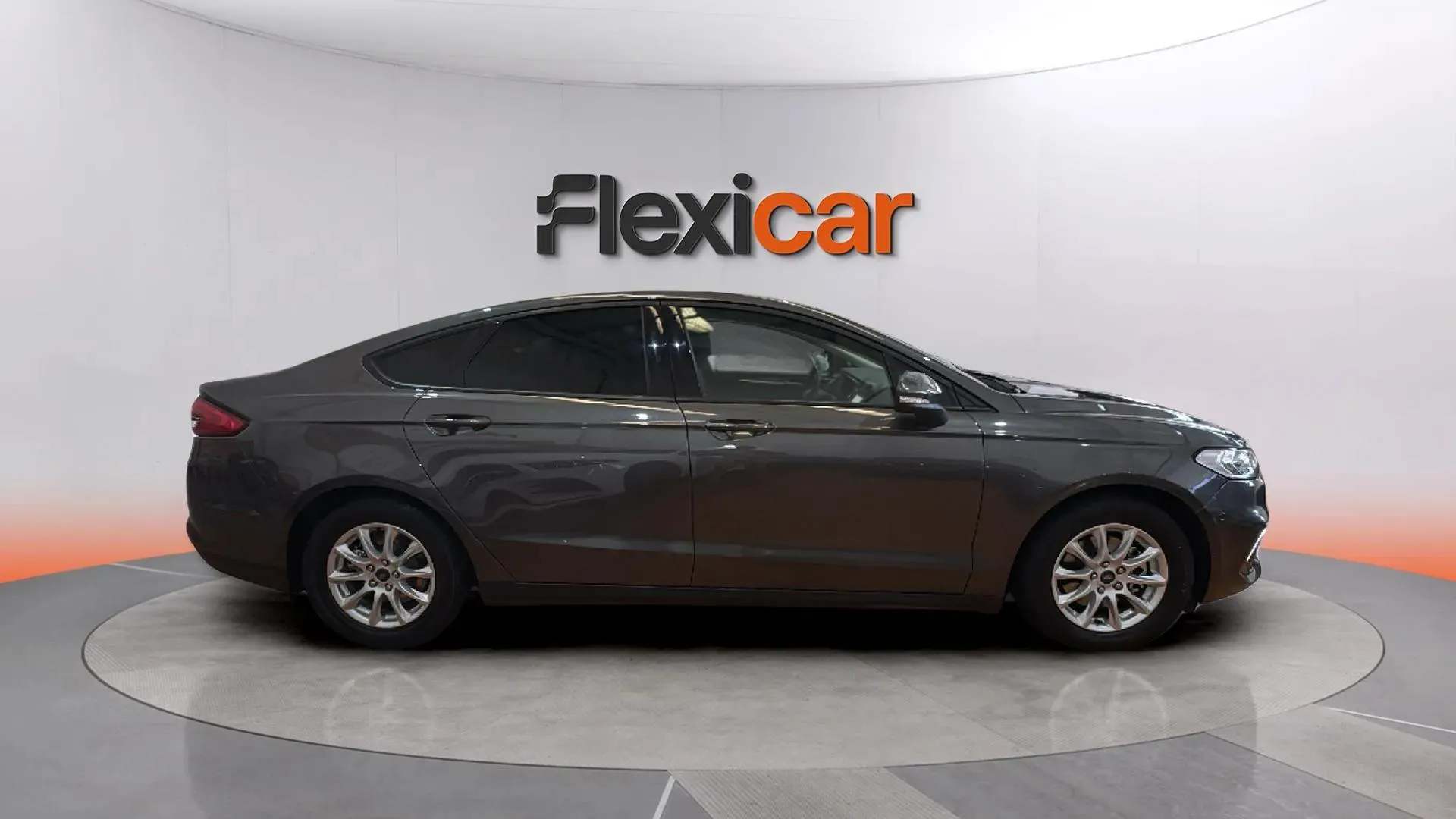 Ford Mondeo 2.0 Híbrido Trend HEV - foto 6