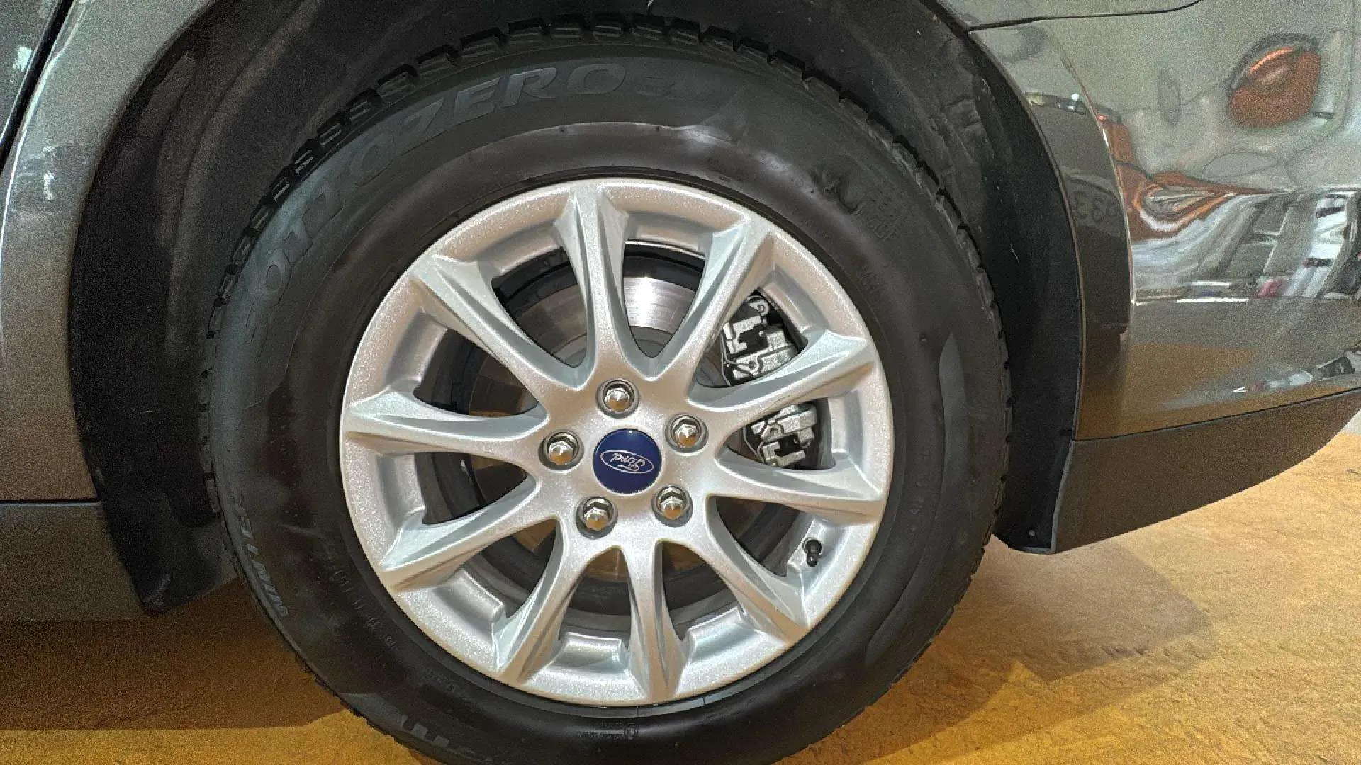 Ford Mondeo 2.0 Híbrido Trend HEV - foto 18