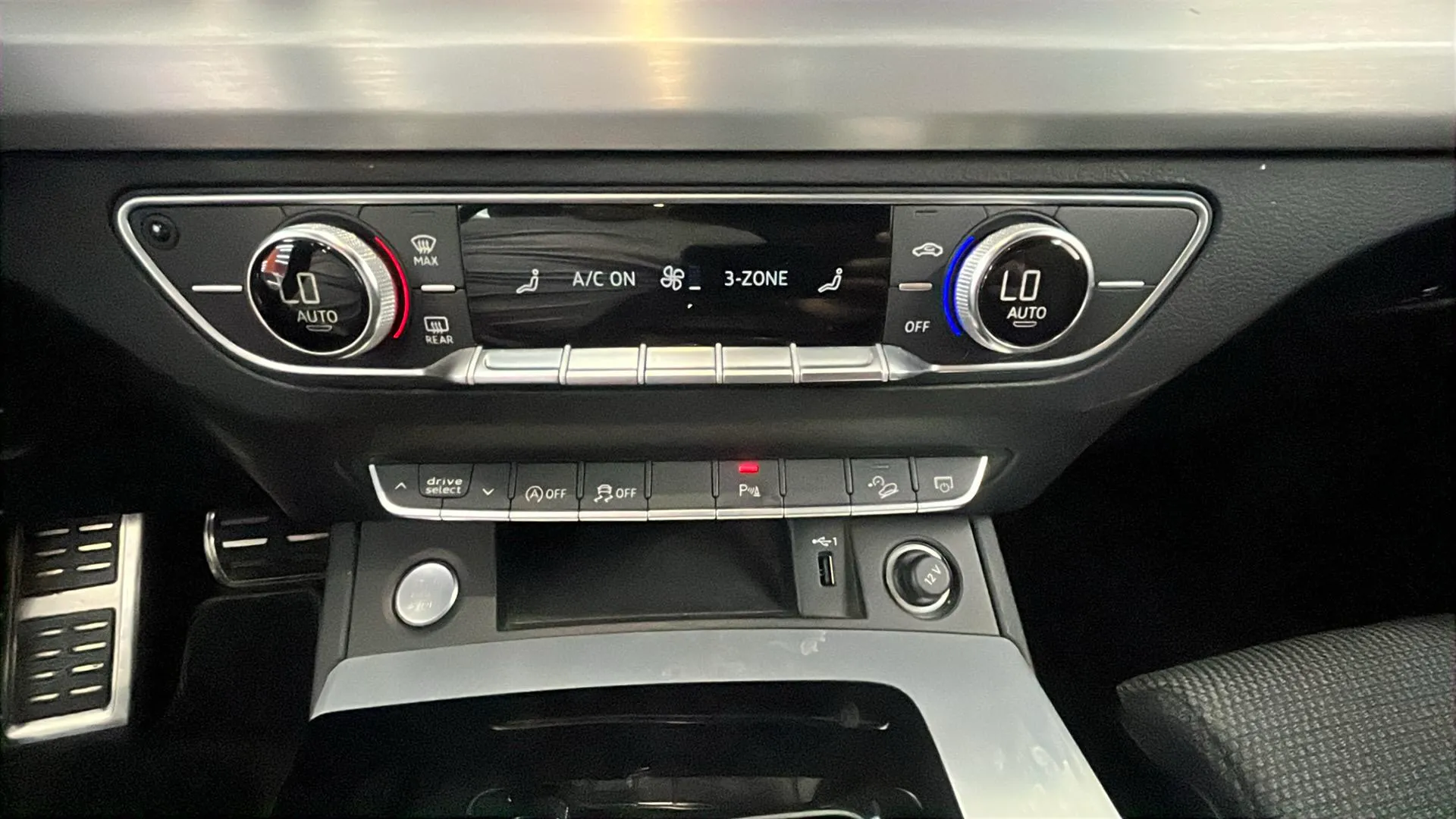 Audi Q5 40 TDI quattro-ultra - foto 26