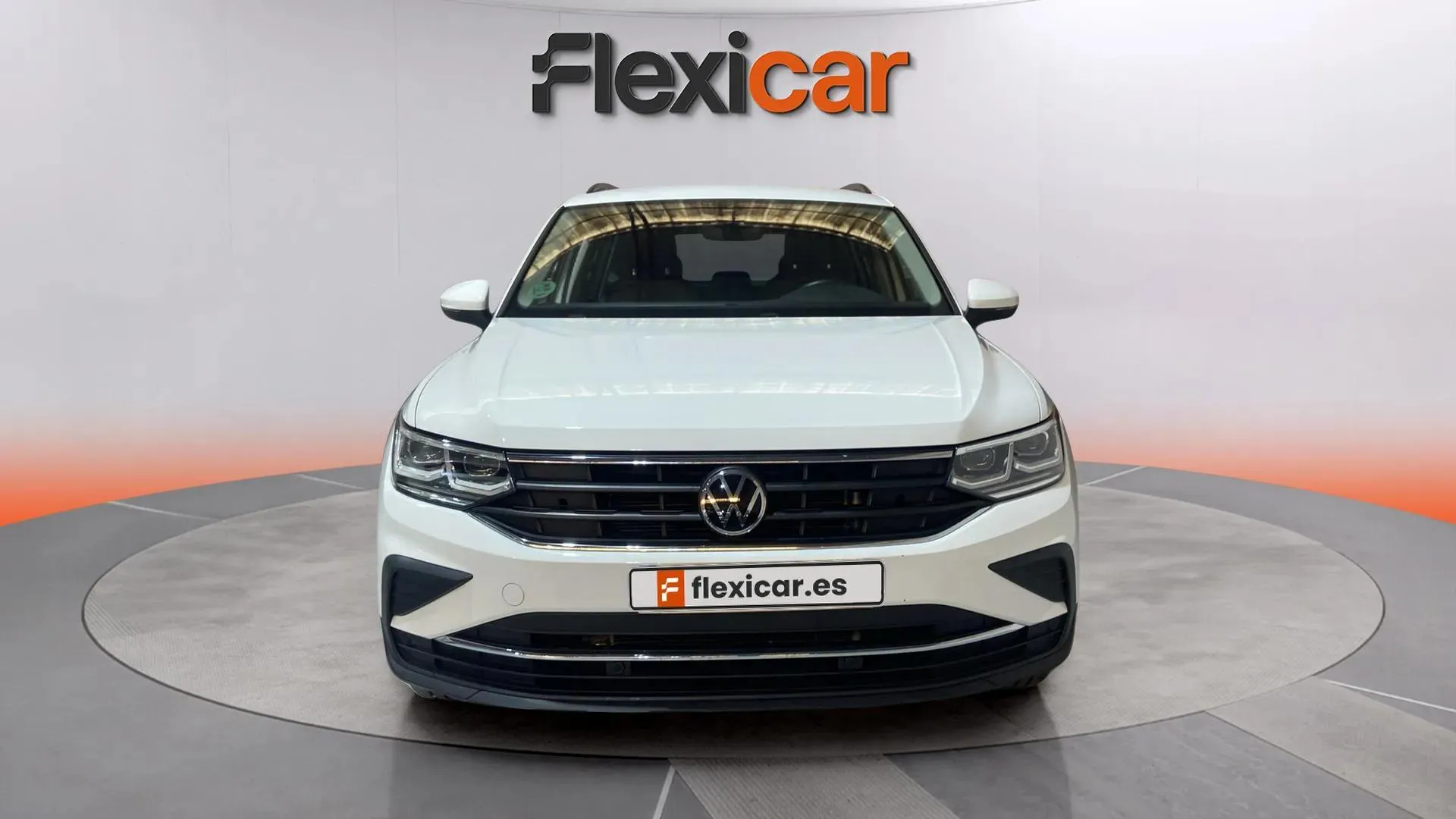 Volkswagen Tiguan Life 2.0 TDI DSG - foto 2