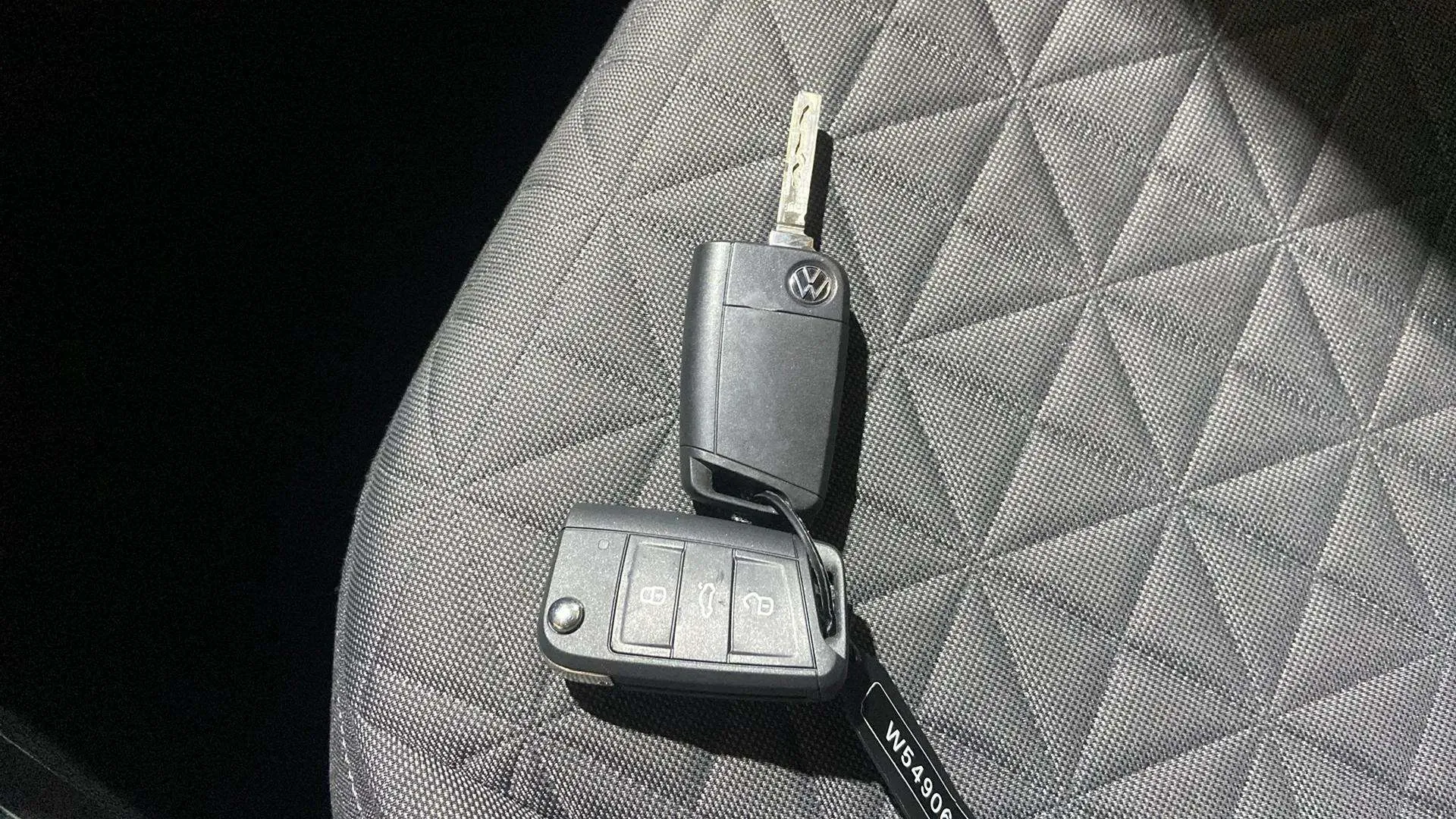 Volkswagen Tiguan Life 2.0 TDI DSG - foto 24