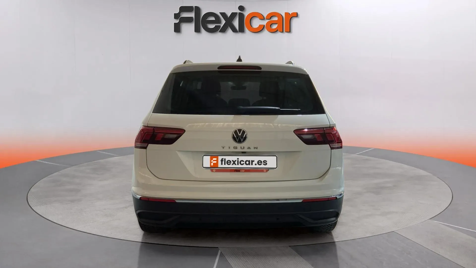 Volkswagen Tiguan Life 2.0 TDI DSG - foto 5