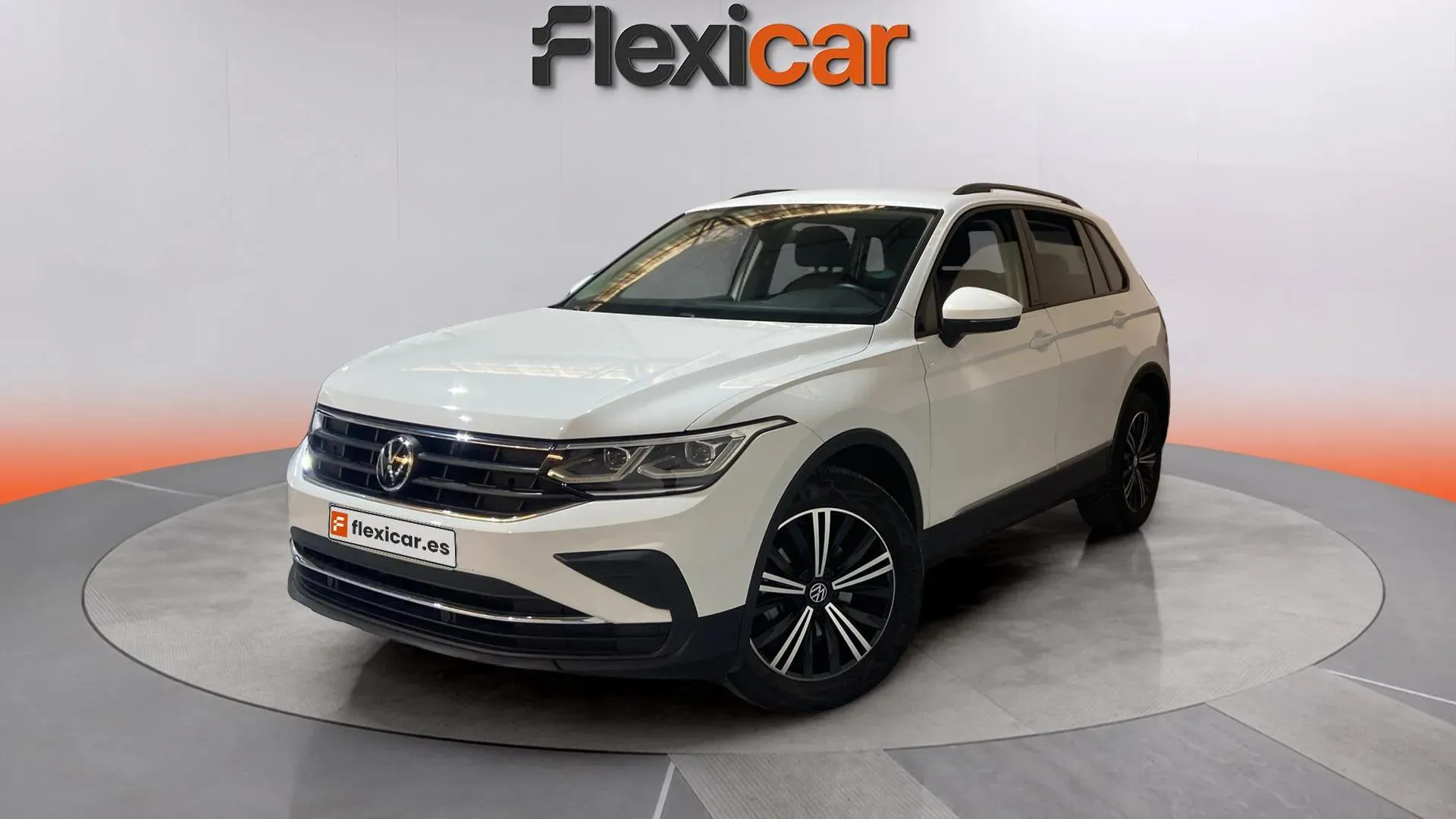 Volkswagen Tiguan Life 2.0 TDI DSG - foto 7