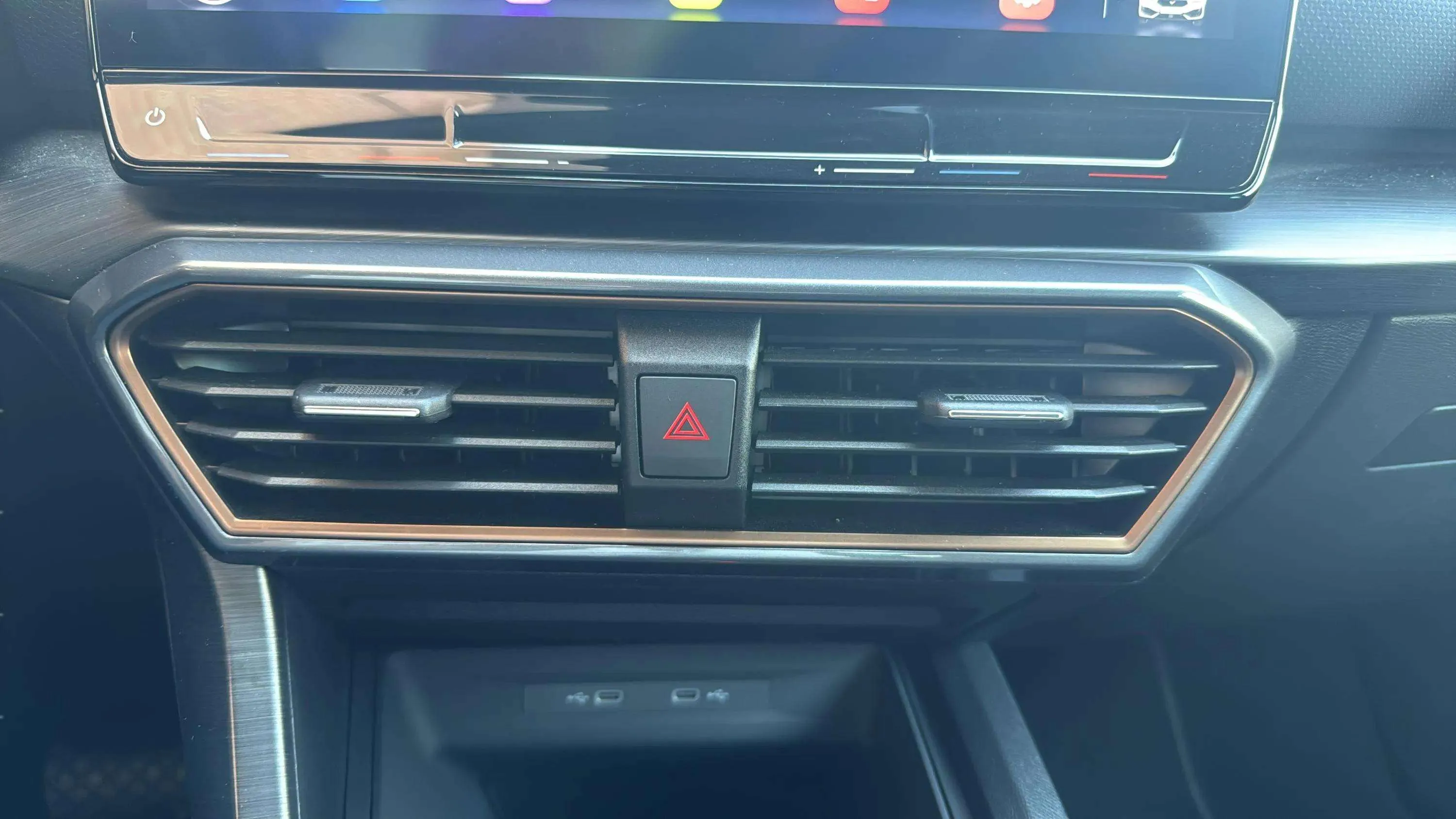 Cupra León 1.5 eTSI DSG - foto 21