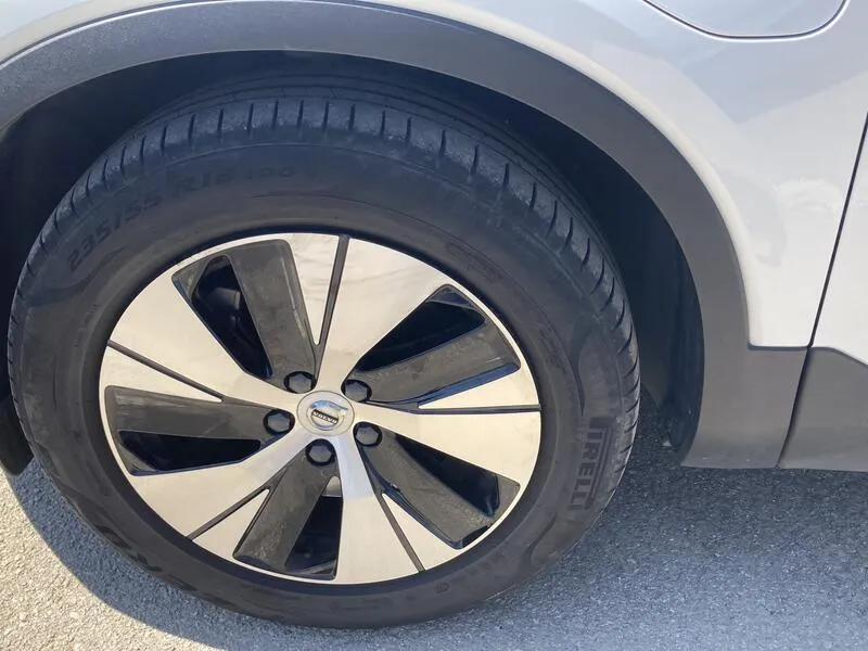 Volvo XC40 1.5 T4 Twin Recharge Inscription Ex - foto 12