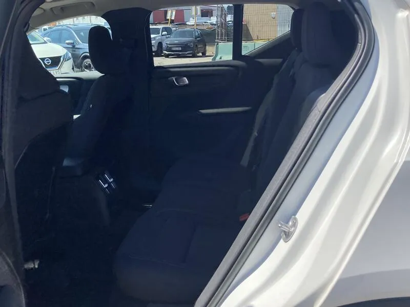 Volvo XC40 1.5 T4 Twin Recharge Inscription Ex - foto 31