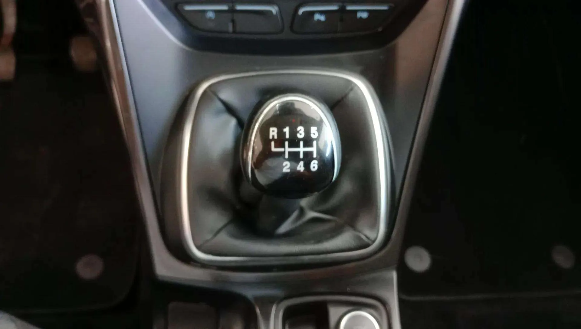 Ford Grand C-Max 1.0 EcoBoost Trend+ - foto 11