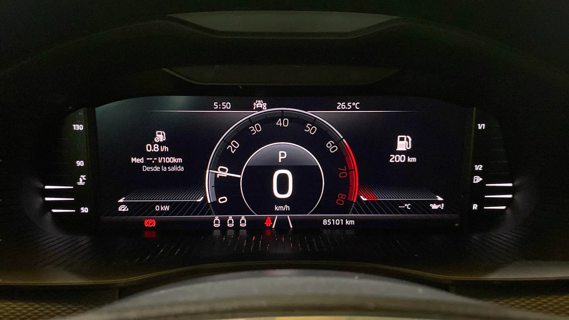 Škoda Kamiq 1.0 TSI DSG Ambition - foto 14