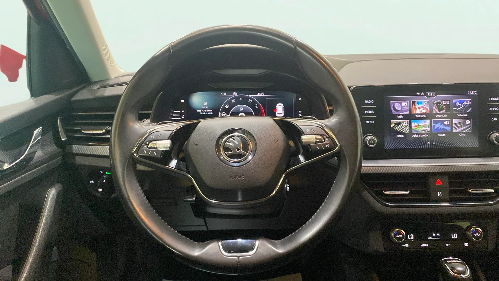 Škoda Kamiq 1.0 TSI DSG Ambition - foto 13