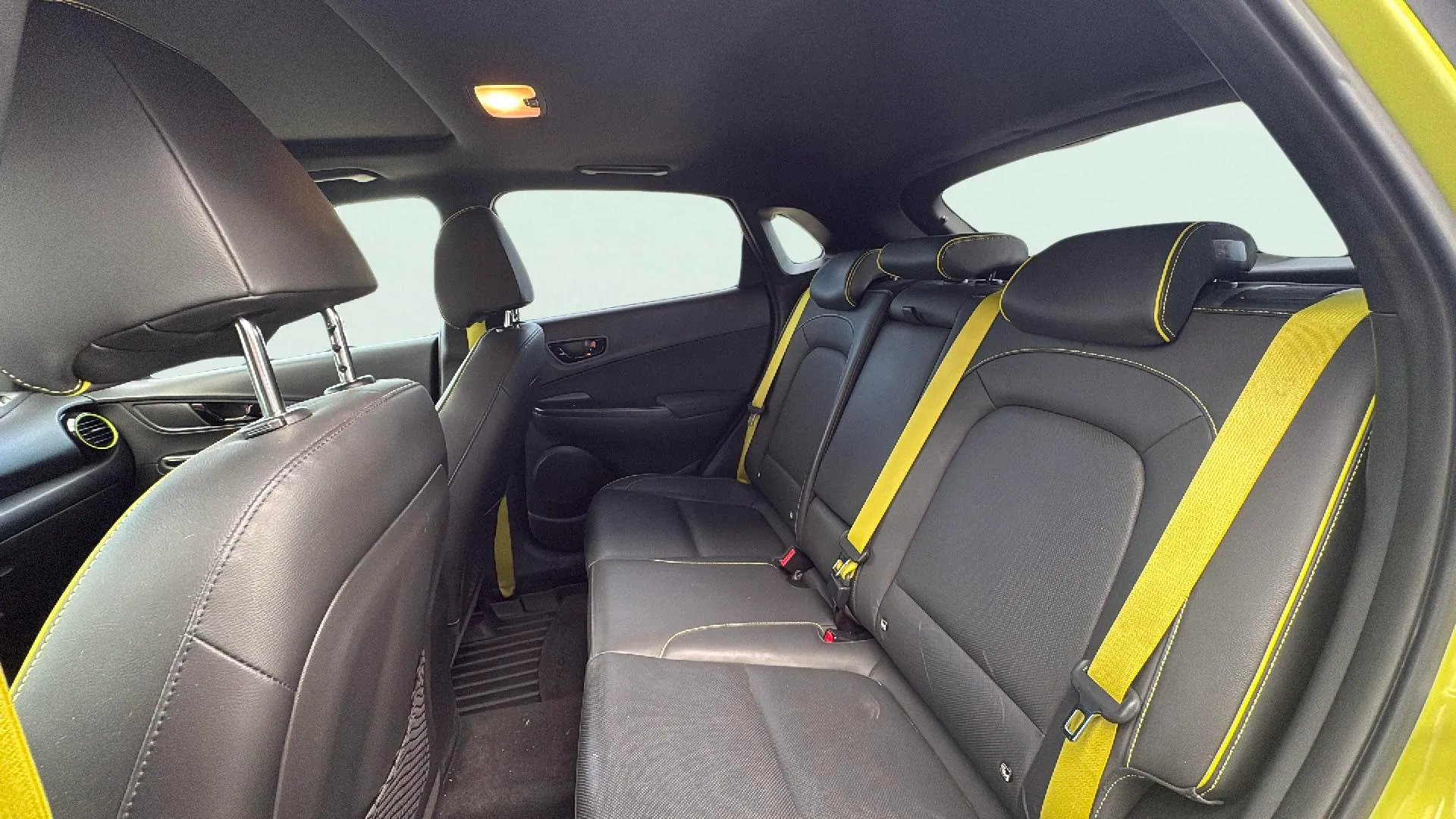 Hyundai Kona 1.6 T-GDi Style Sky Lime 4x4 DCT - foto 18