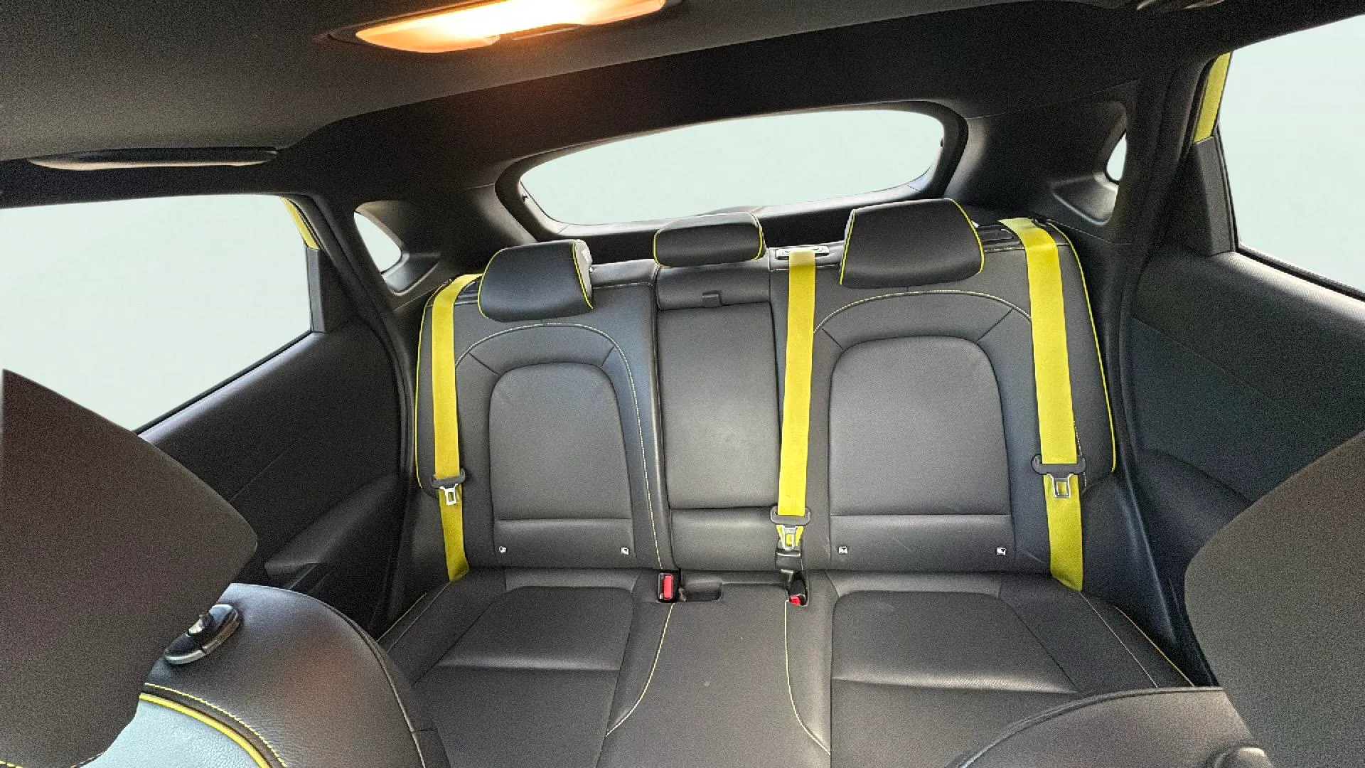 Hyundai Kona 1.6 T-GDi Style Sky Lime 4x4 DCT - foto 19