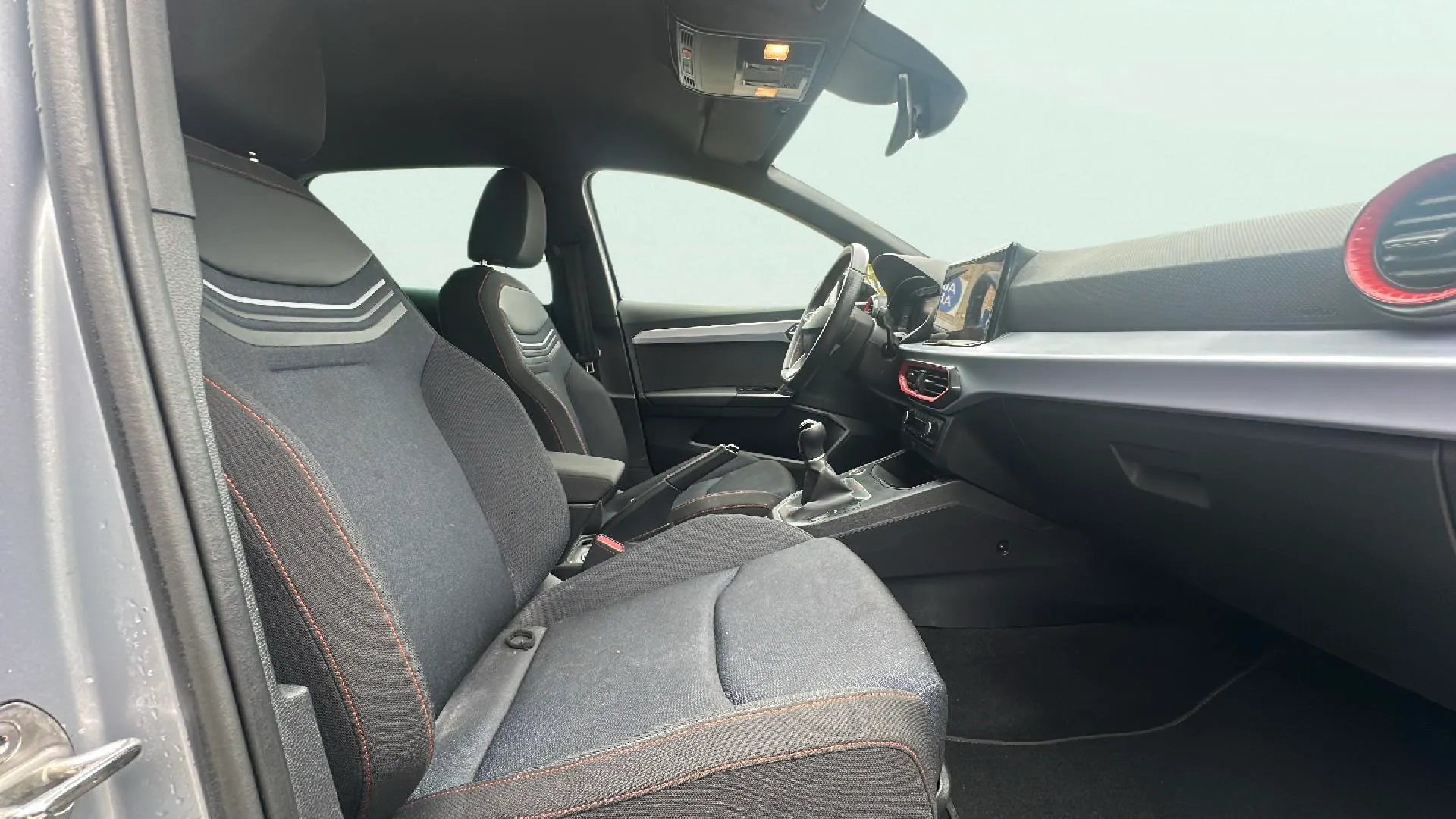 SEAT Ibiza 1.0 TSI FR - foto 14