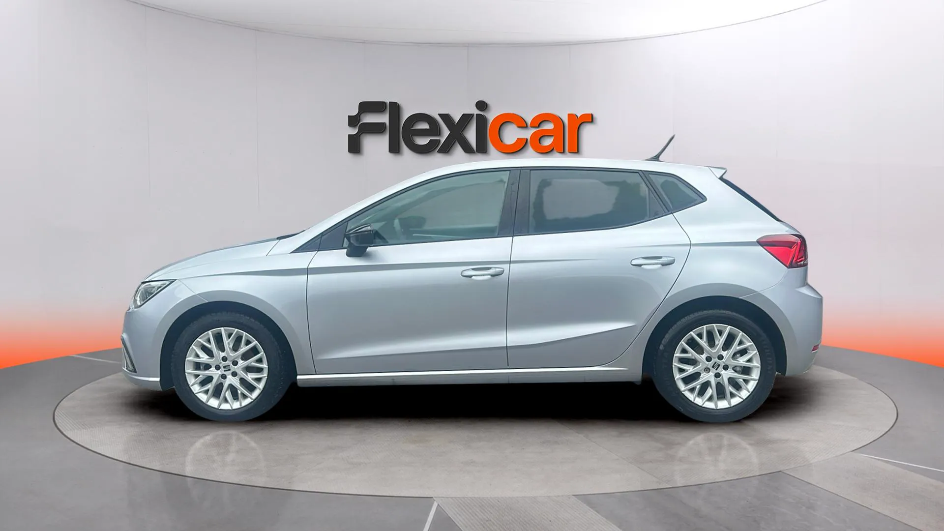 SEAT Ibiza 1.0 TSI FR - foto 9