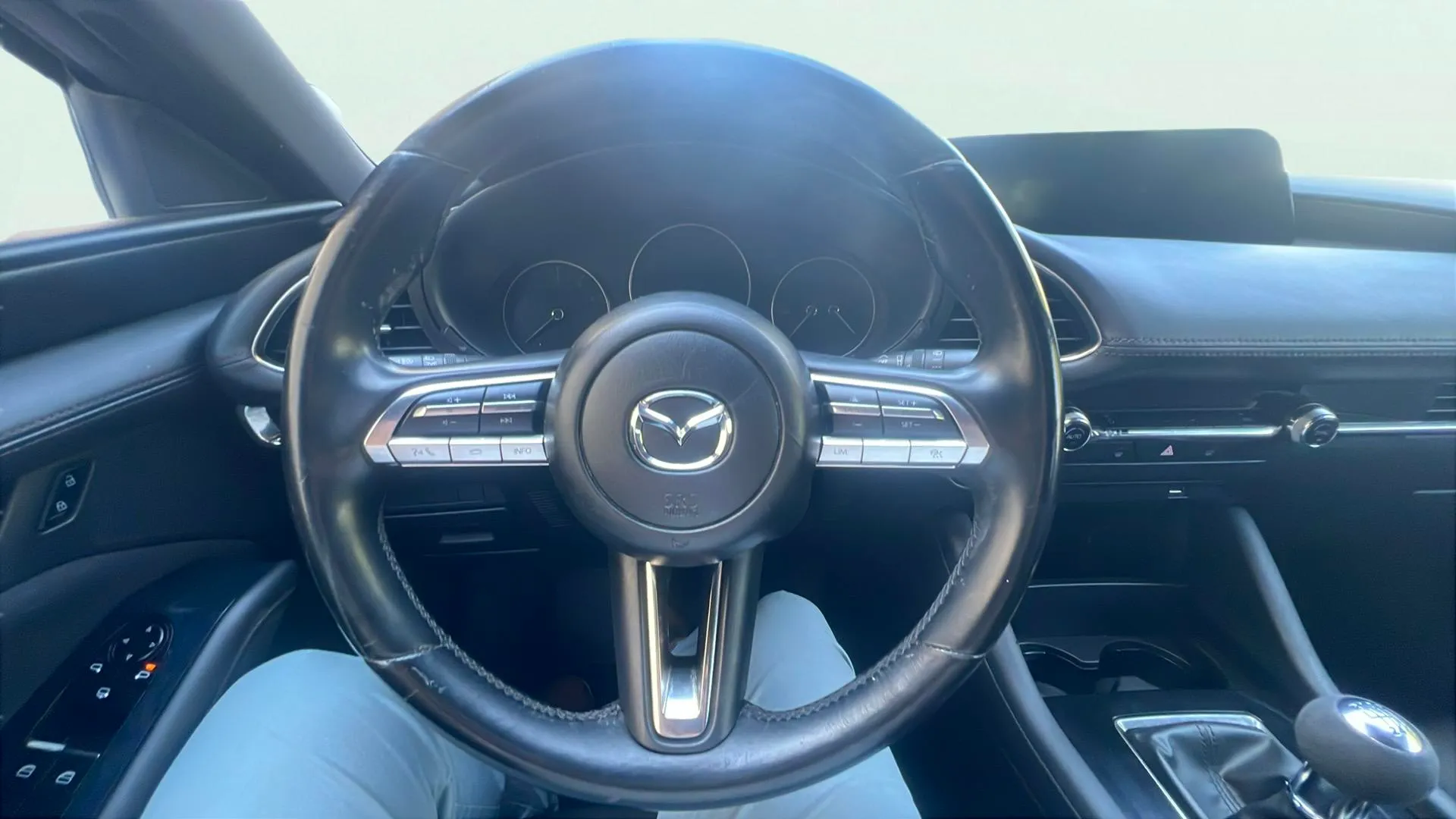 Mazda Mazda3 2.0 Skyactiv-G Evolution - foto 12