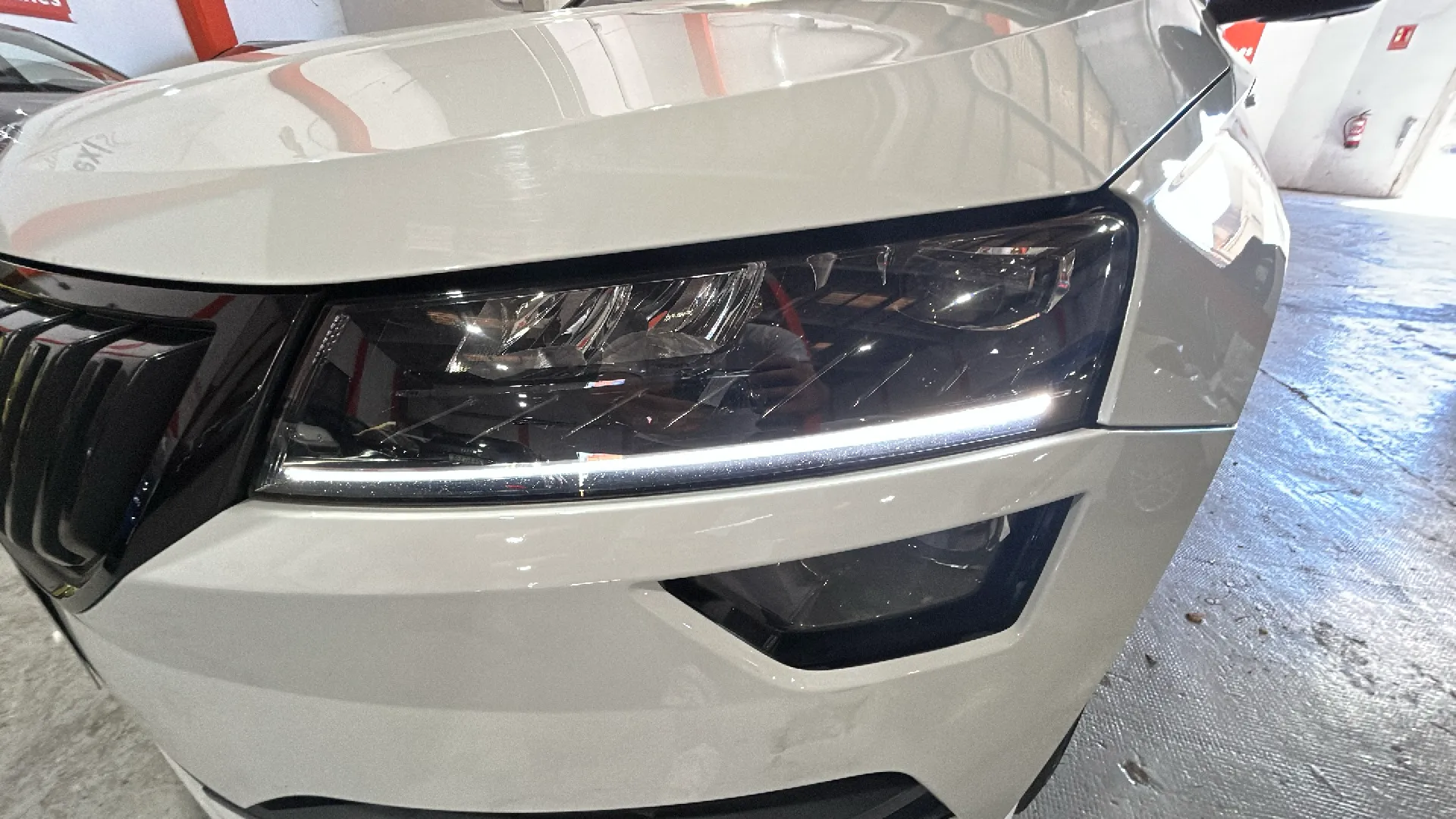 Škoda Karoq 1.5 TSI DSG ACT Sportline - foto 26