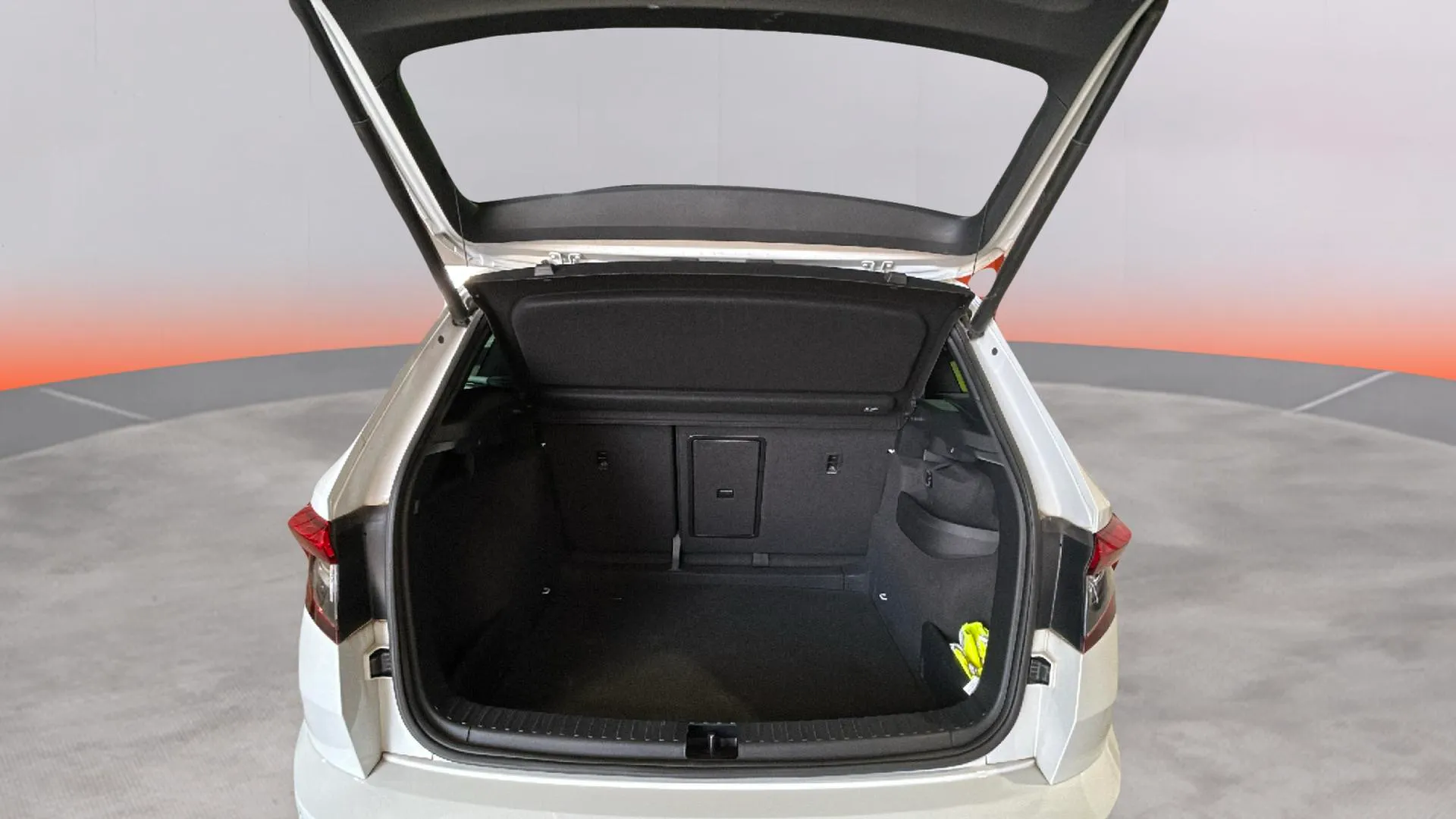 Škoda Karoq 1.5 TSI DSG ACT Sportline - foto 24