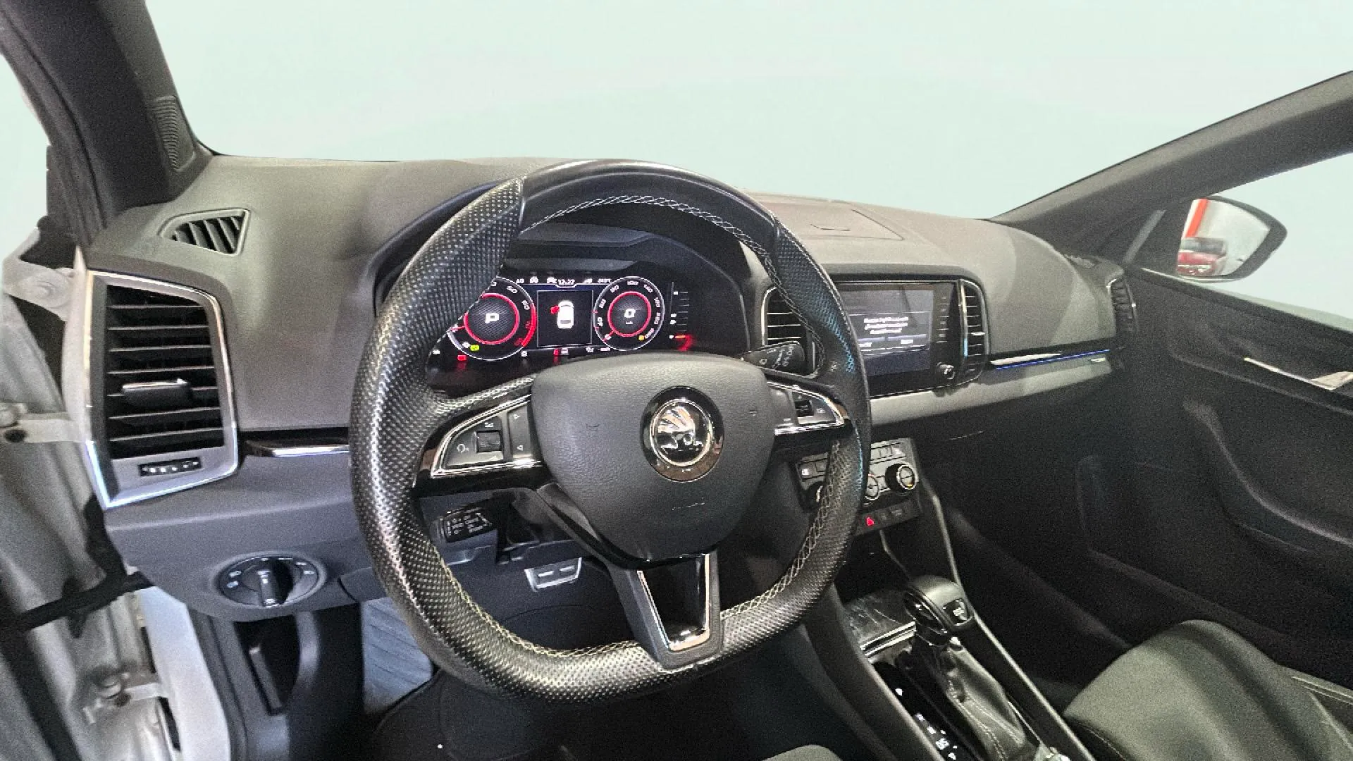 Škoda Karoq 1.5 TSI DSG ACT Sportline - foto 10