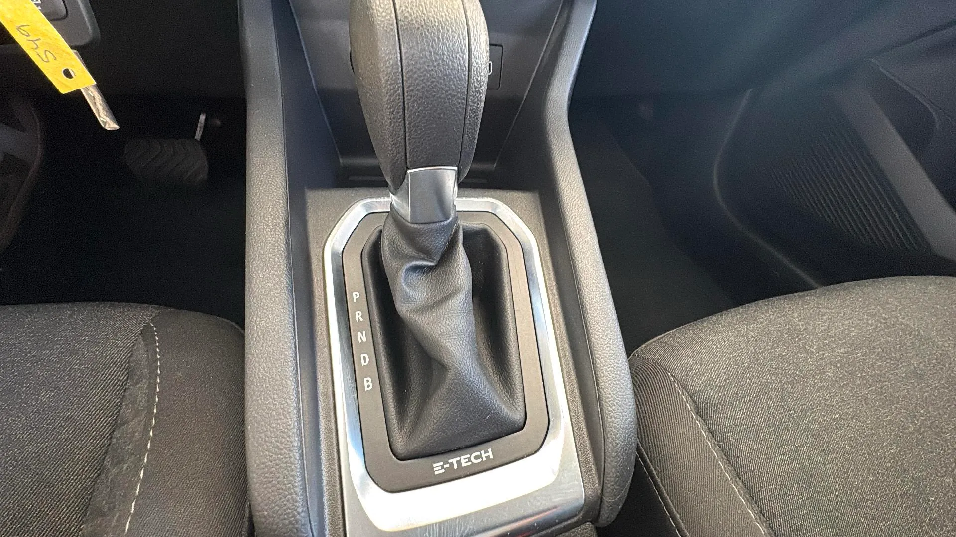 Renault Clio Intens E-Tech Híbrido - foto 22