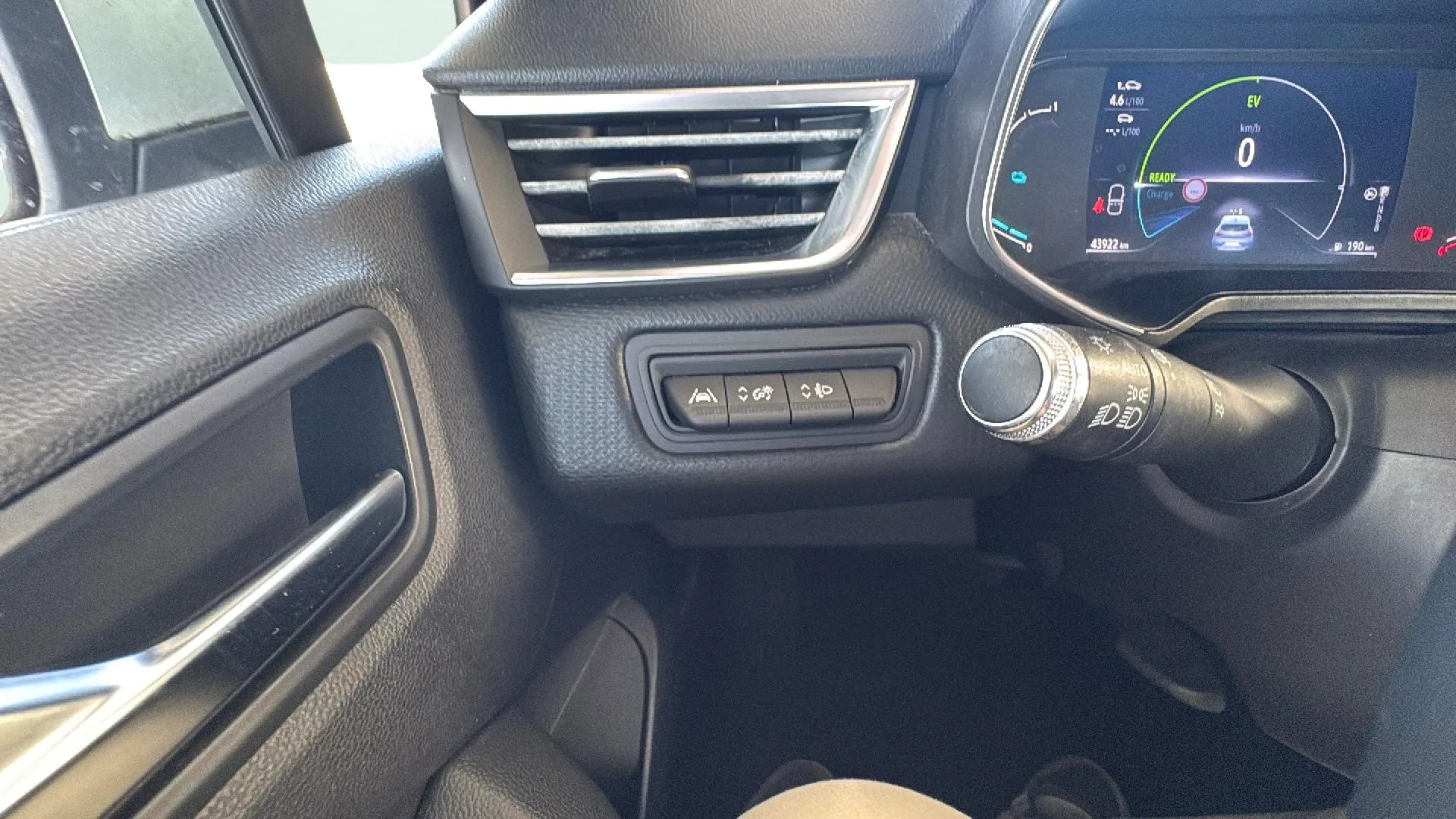 Renault Clio Intens E-Tech Híbrido - foto 16