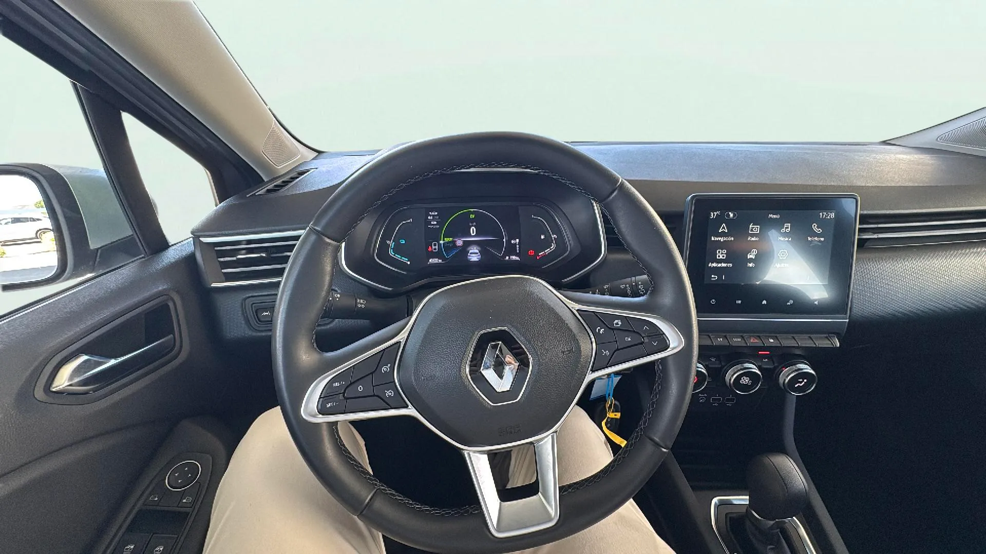 Renault Clio Intens E-Tech Híbrido - foto 11