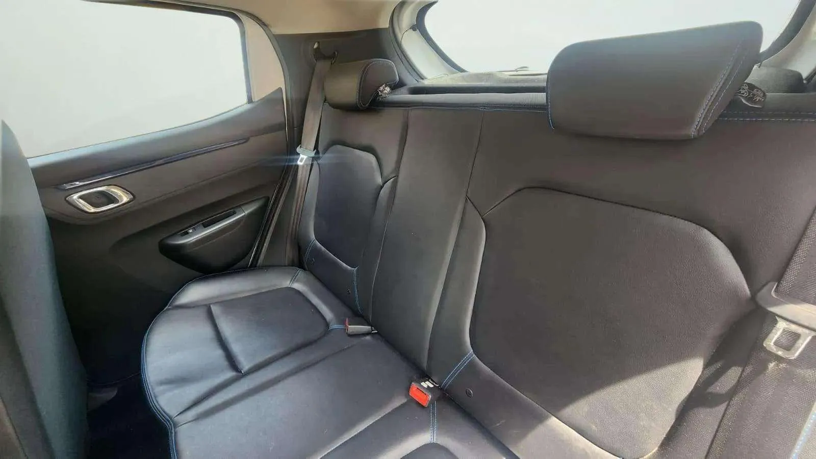 Dacia Spring Business Electric - foto 17