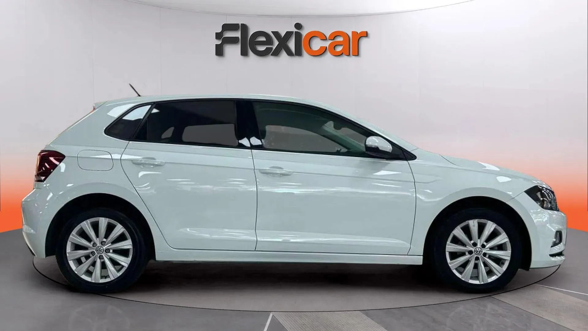 Volkswagen Polo Sport 1.0 TSI - foto 8