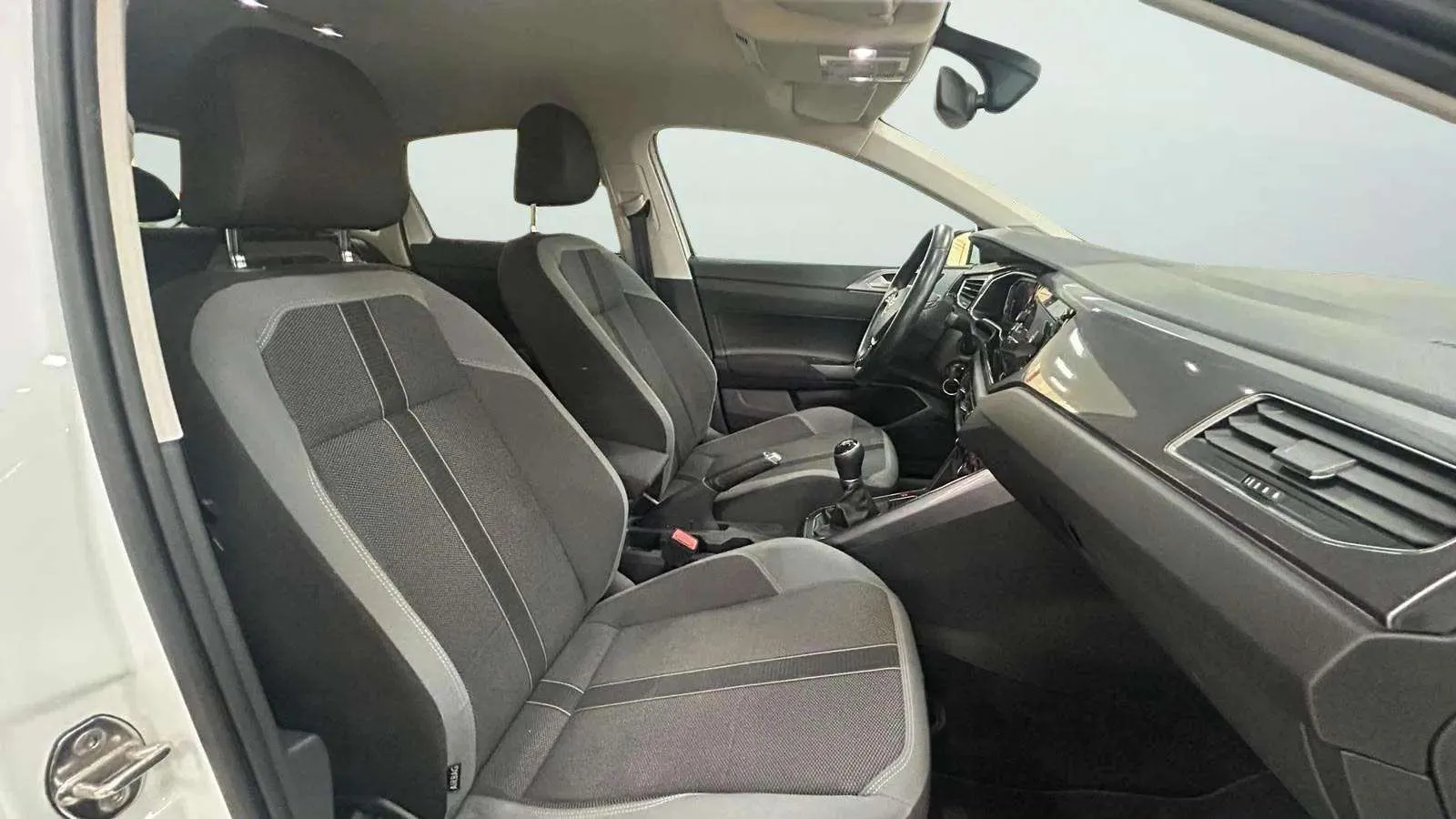 Volkswagen Polo Sport 1.0 TSI - foto 13