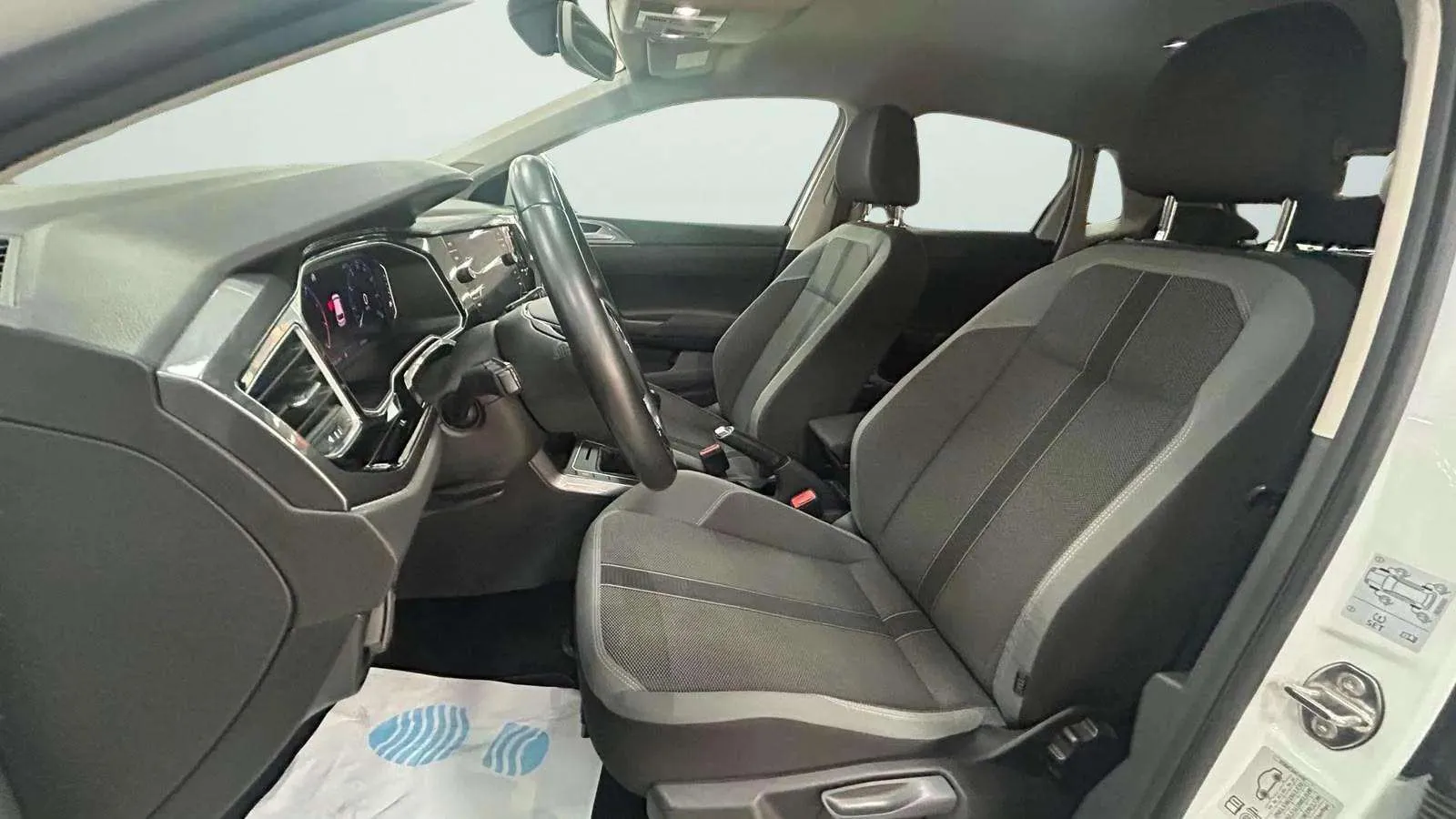 Volkswagen Polo Sport 1.0 TSI - foto 15
