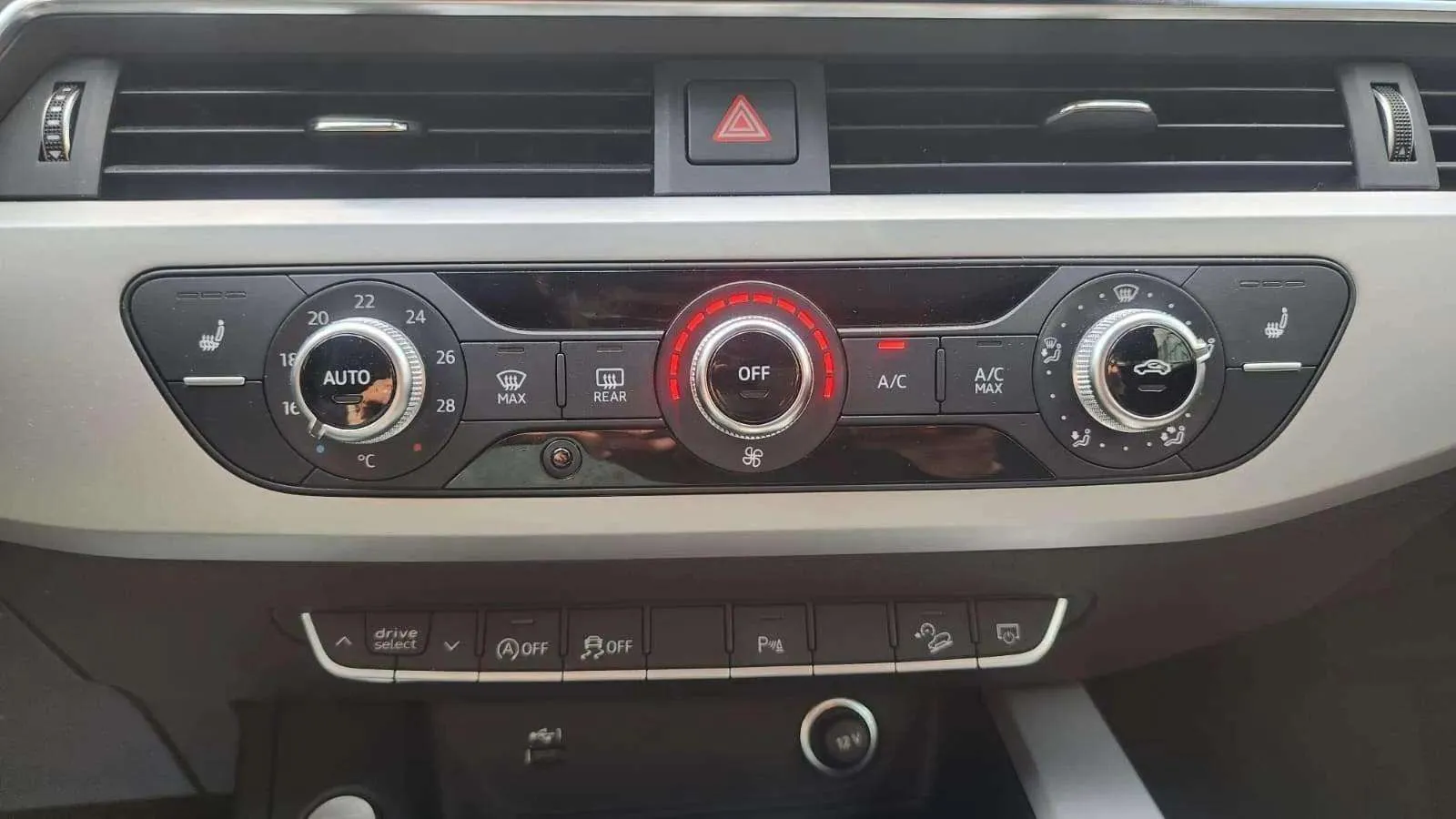 Audi A4 Allroad 45 TFSI quattro S tronic - foto 18