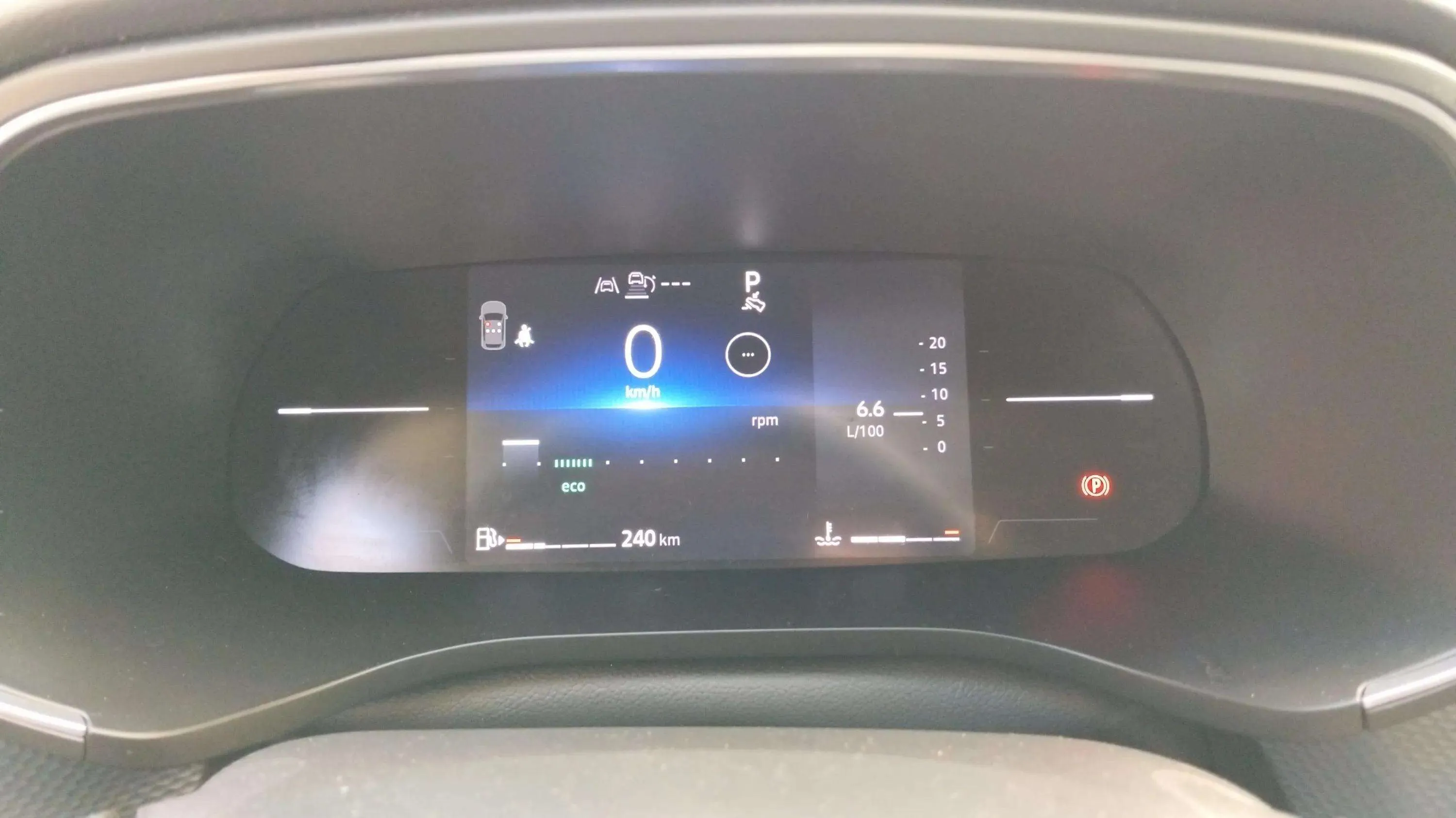 Renault Arkana Evolution TCe EDC mild hybr - foto 14