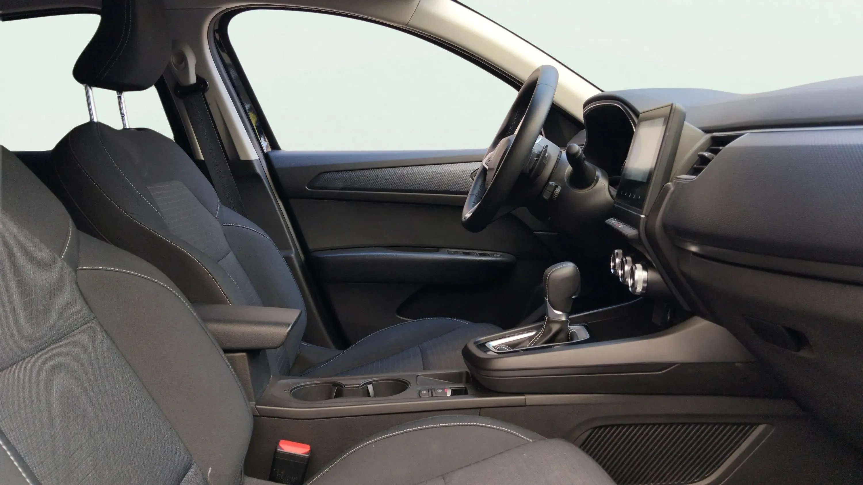Renault Arkana Evolution TCe EDC mild hybr - foto 7