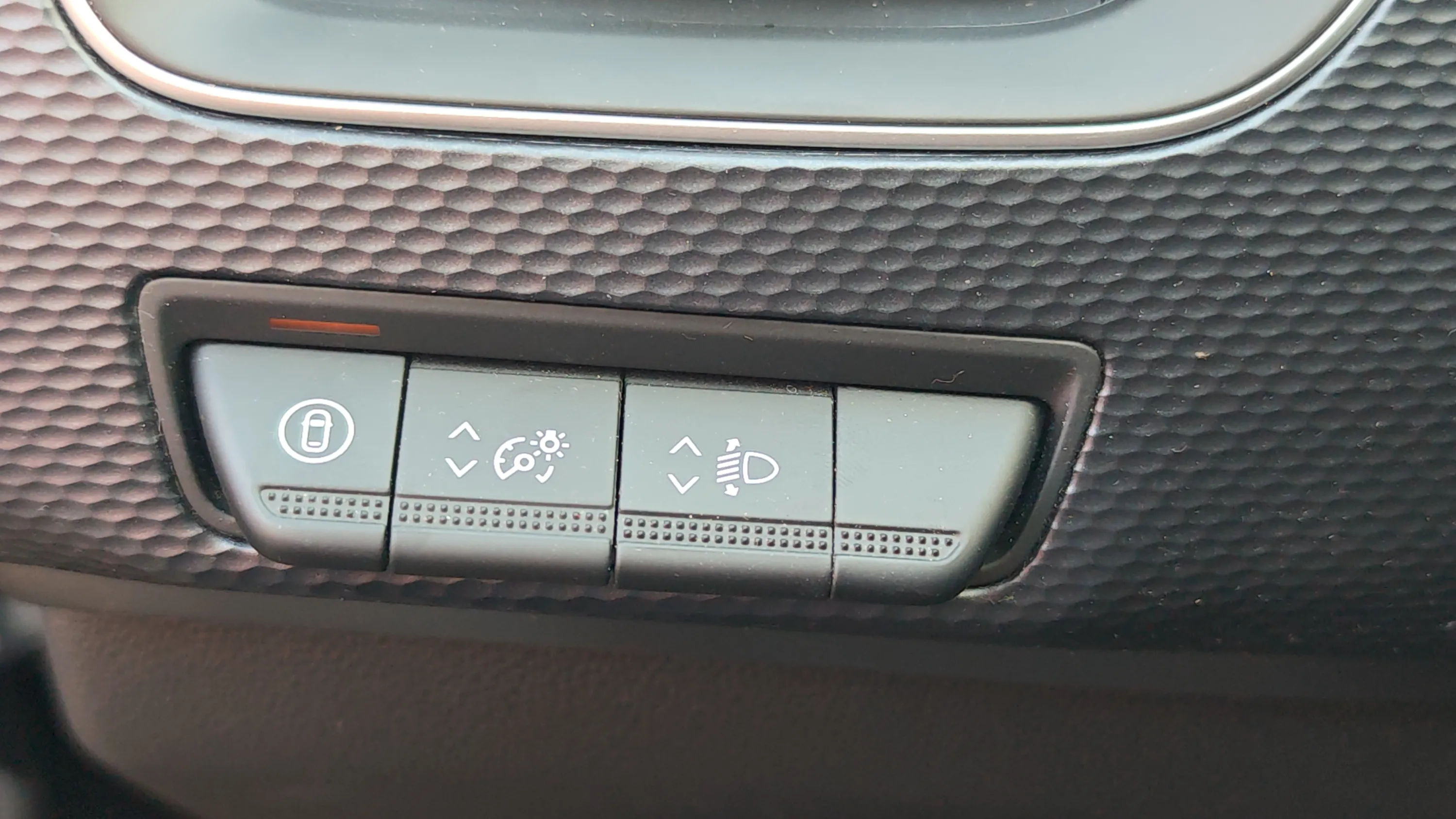 Renault Arkana Evolution TCe EDC mild hybr - foto 17