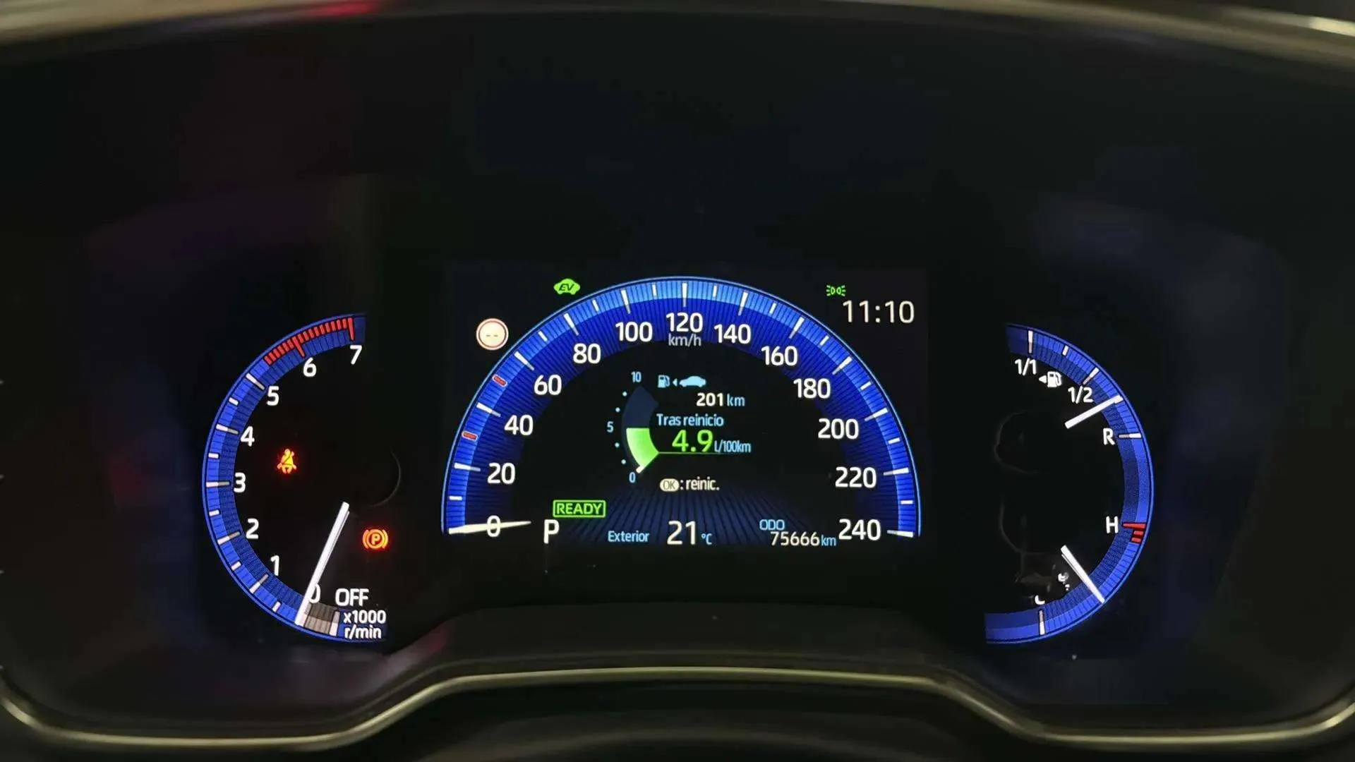 Toyota Corolla 1.8 125H Active Tech E-CVT - foto 13