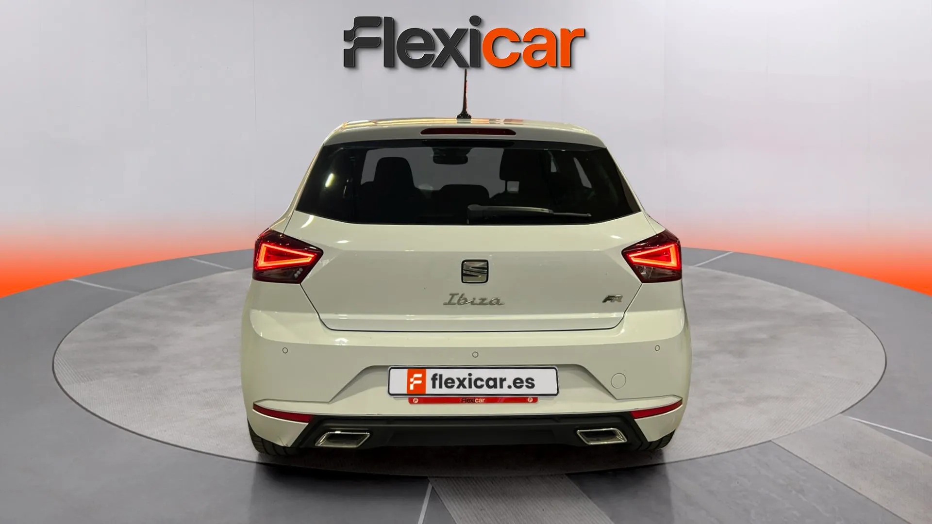 SEAT Ibiza 1.0 TSI Reference XL - foto 6