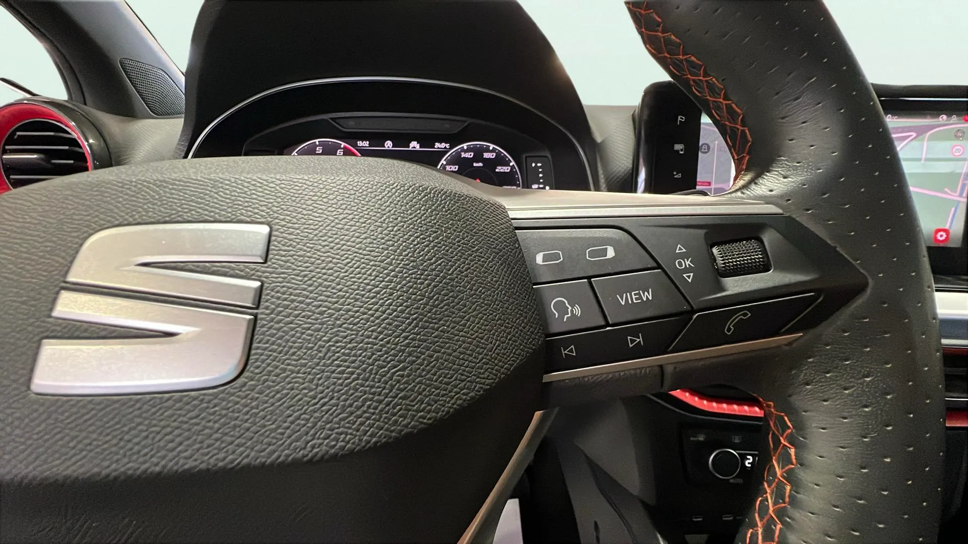 SEAT Ibiza 1.0 TSI Reference XL - foto 11