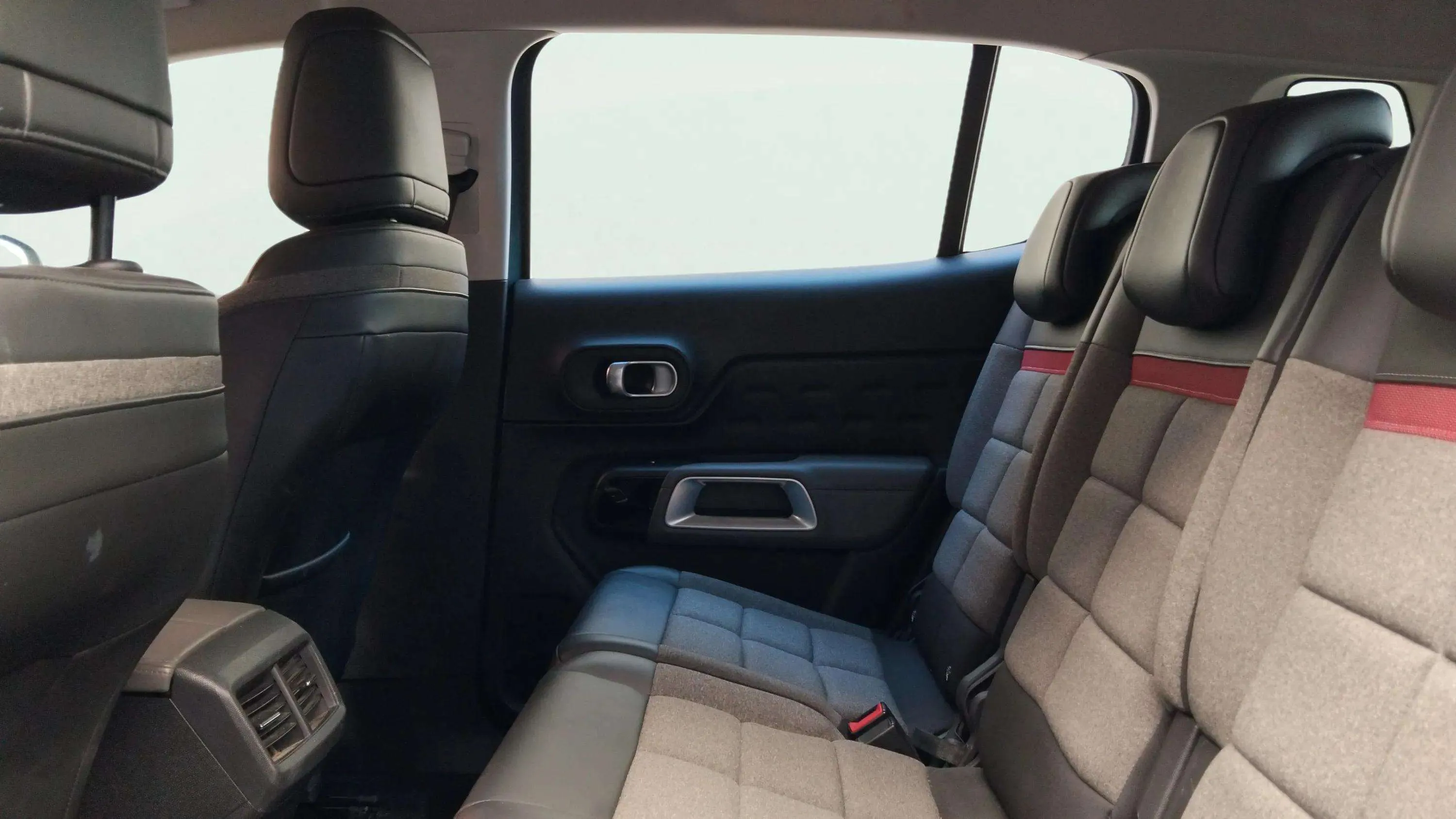 Citroën C5 Aircross BlueHDi Shine - foto 9