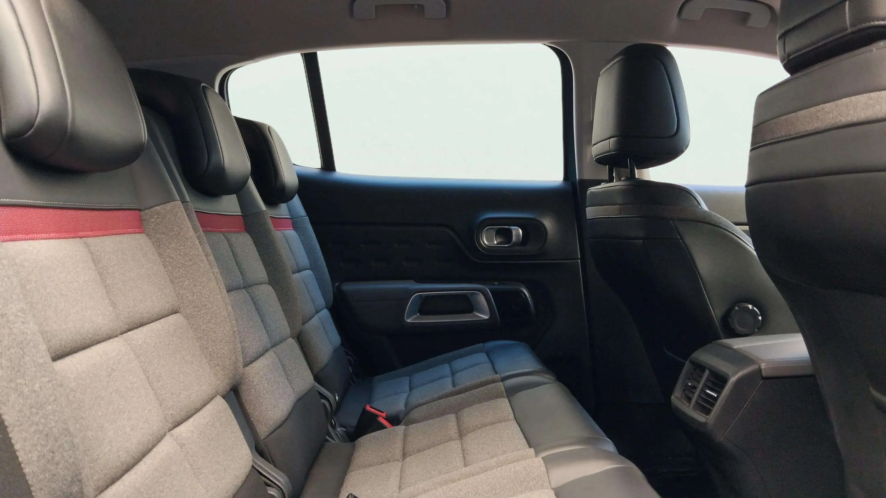 Citroën C5 Aircross BlueHDi Shine - foto 8