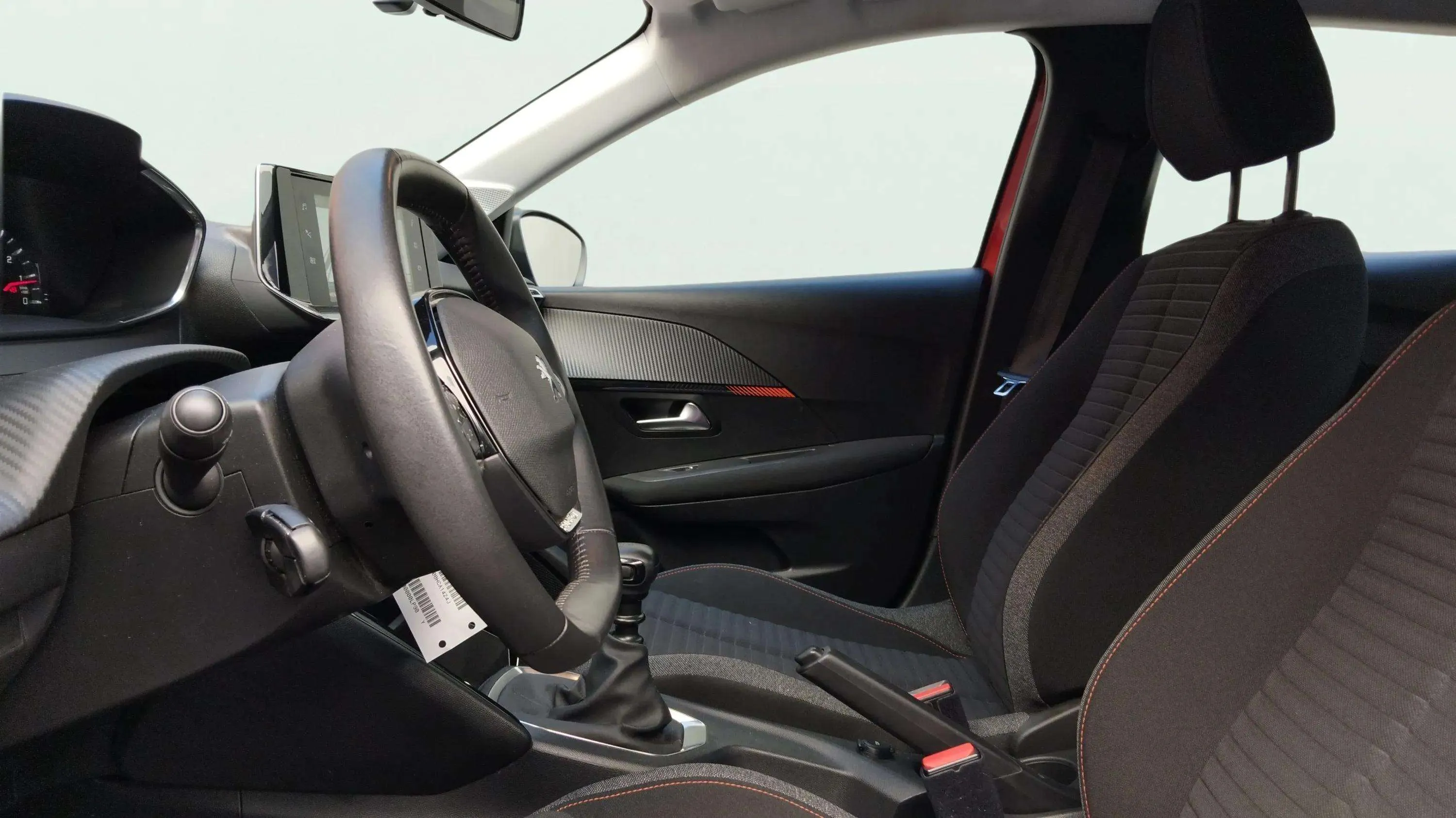 Peugeot 208 PureTech Allure - foto 11
