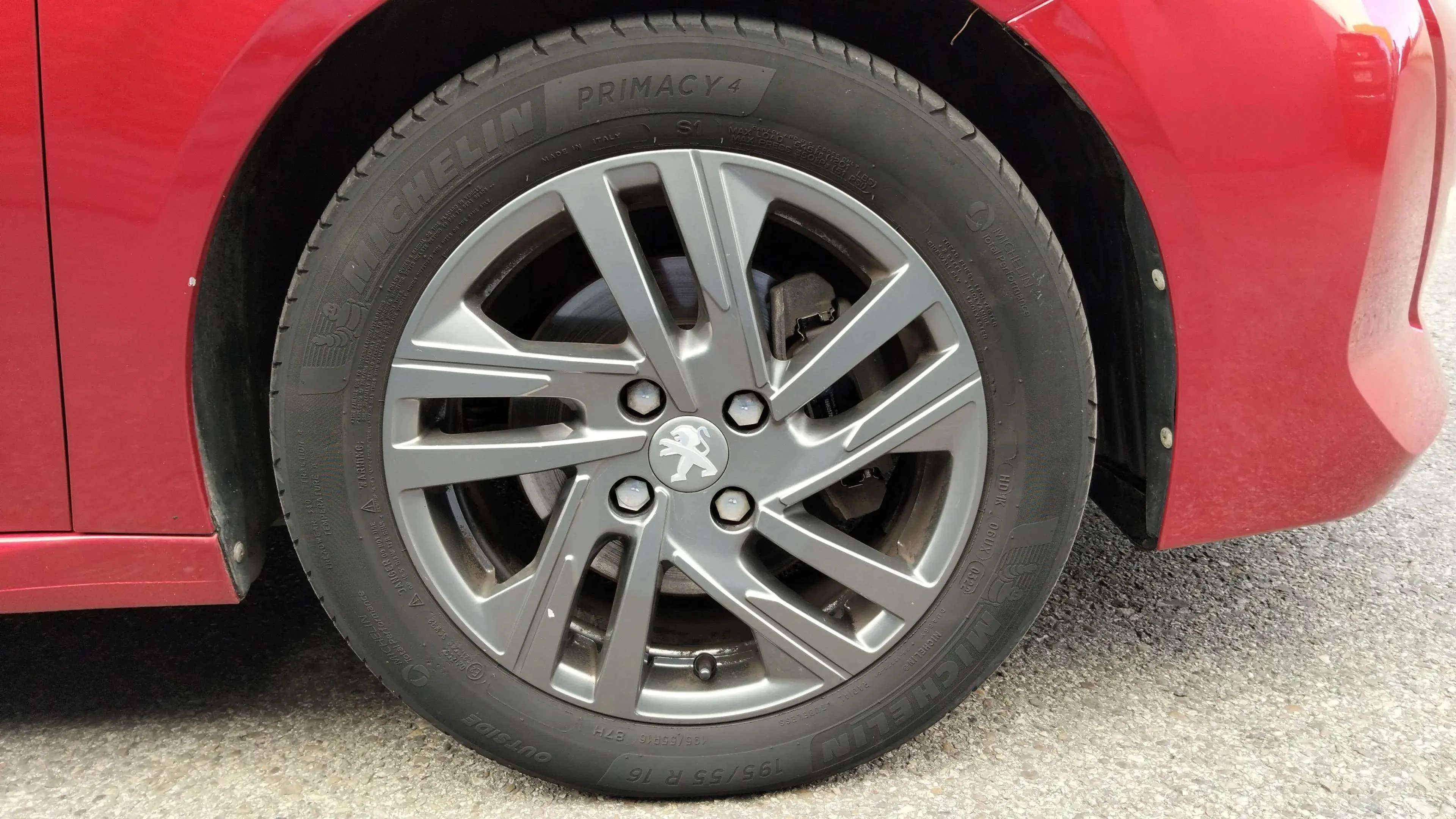 Peugeot 208 PureTech Allure - foto 17
