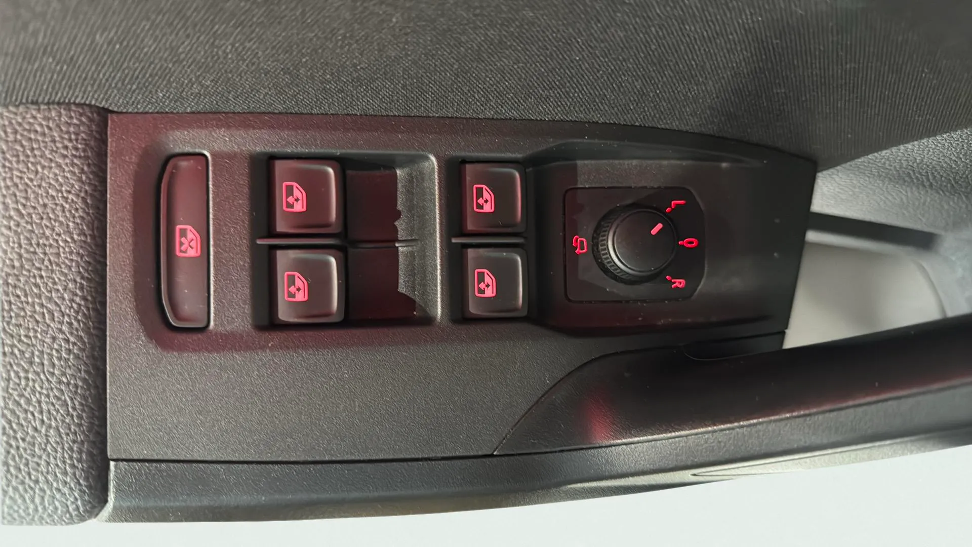SEAT Ibiza 1.0 TSI FR XL - foto 21