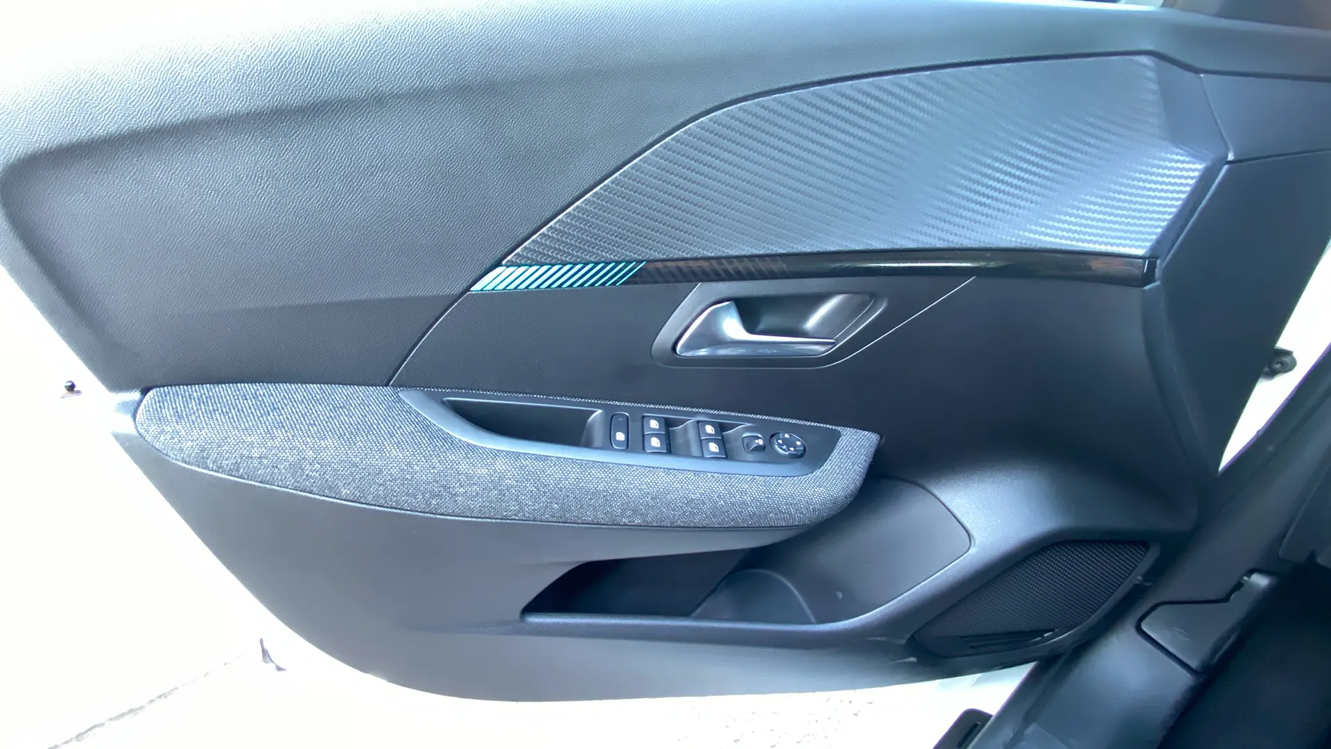 Peugeot 208 PureTech Style - foto 16