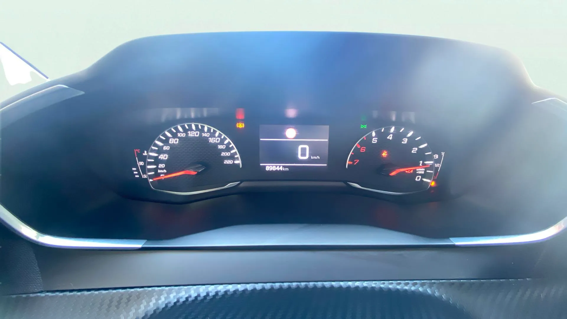 Peugeot 208 PureTech Style - foto 11