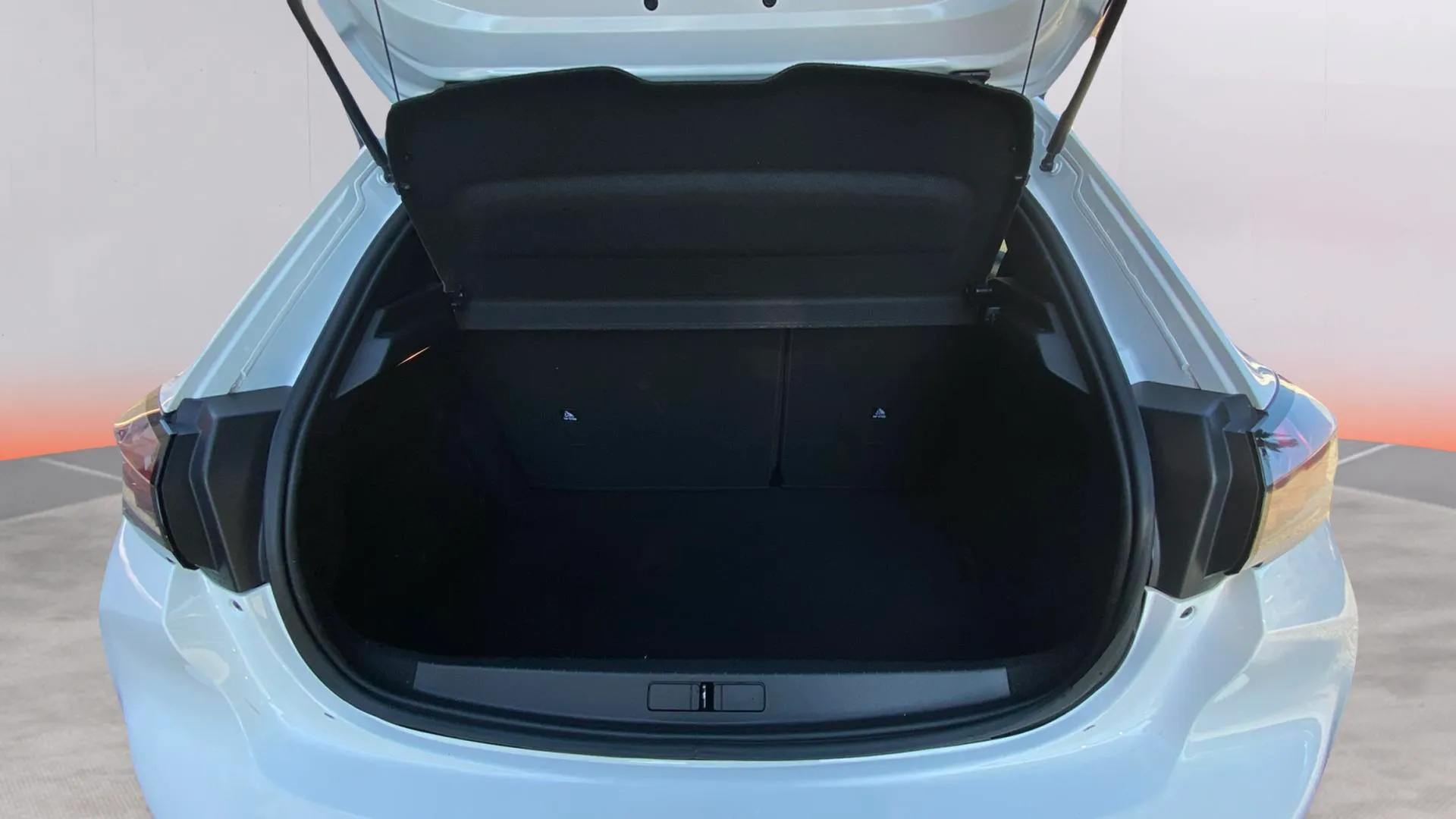 Peugeot 208 PureTech Style - foto 9