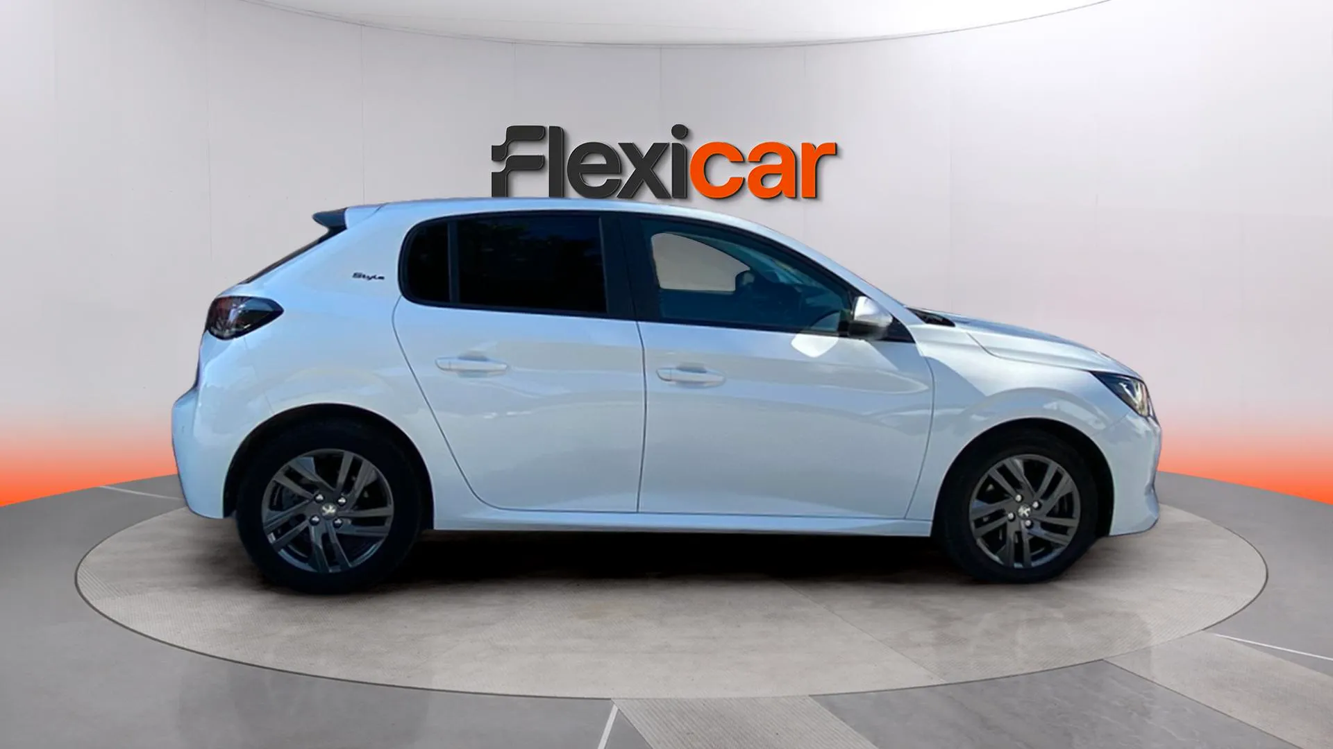 Peugeot 208 PureTech Style - foto 4