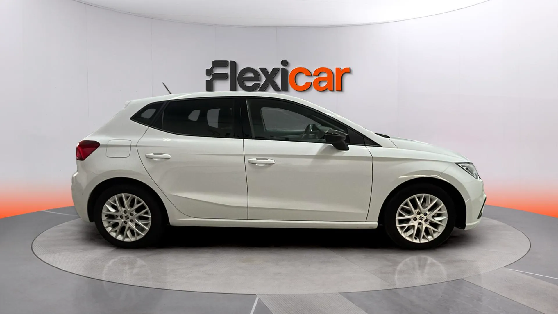SEAT Ibiza 1.0 TSI FR XL - foto 8