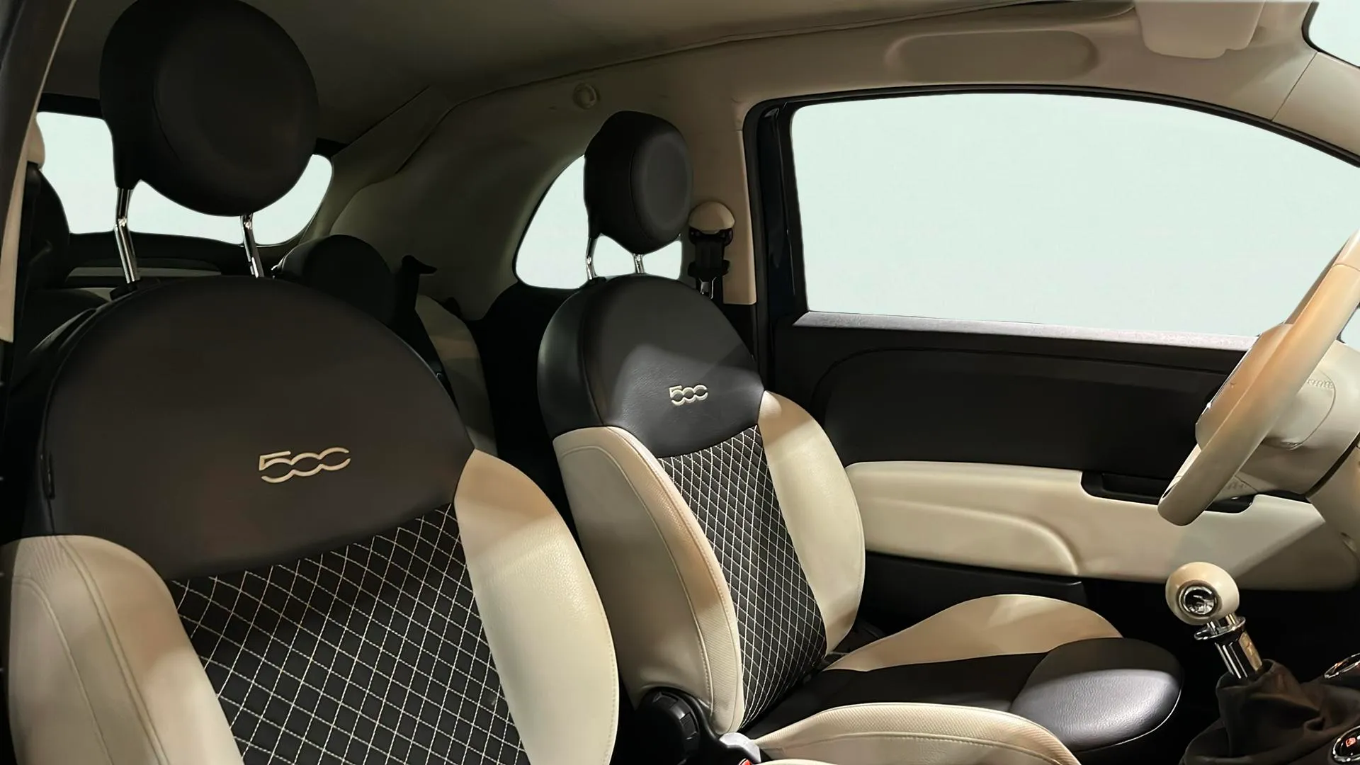 Fiat 500 Club 1.0 Hybrid - foto 11