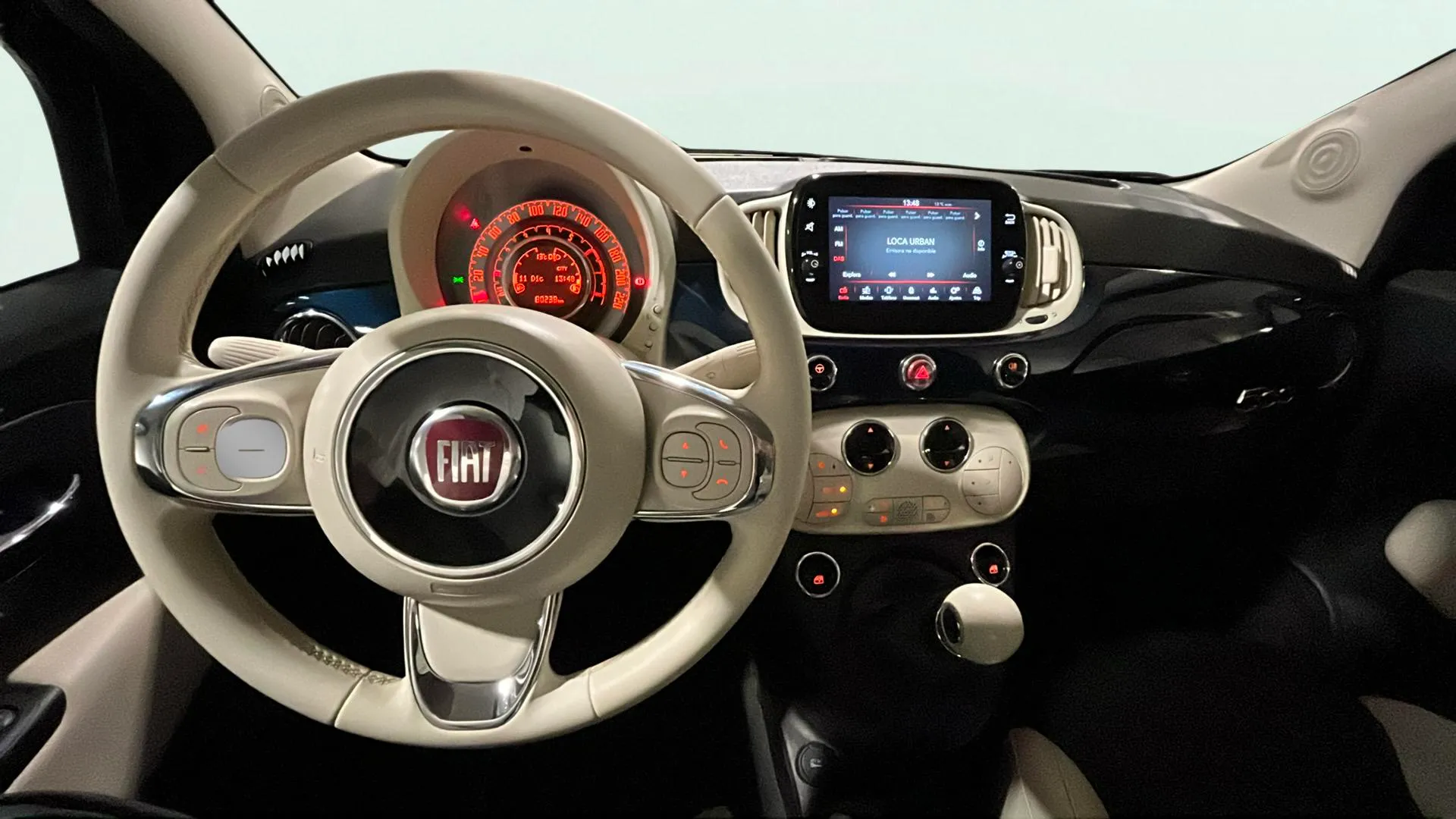 Fiat 500 Club 1.0 Hybrid - foto 14
